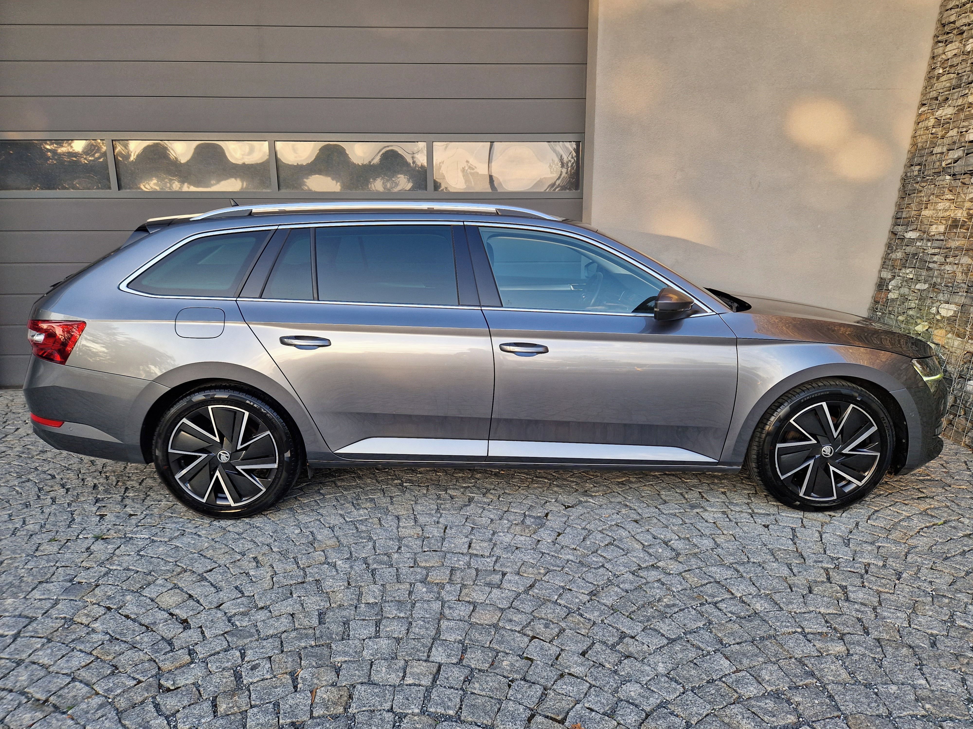 Škoda Superb, 2,0 TDI, 147 KW, DSG, Style - fotka 6