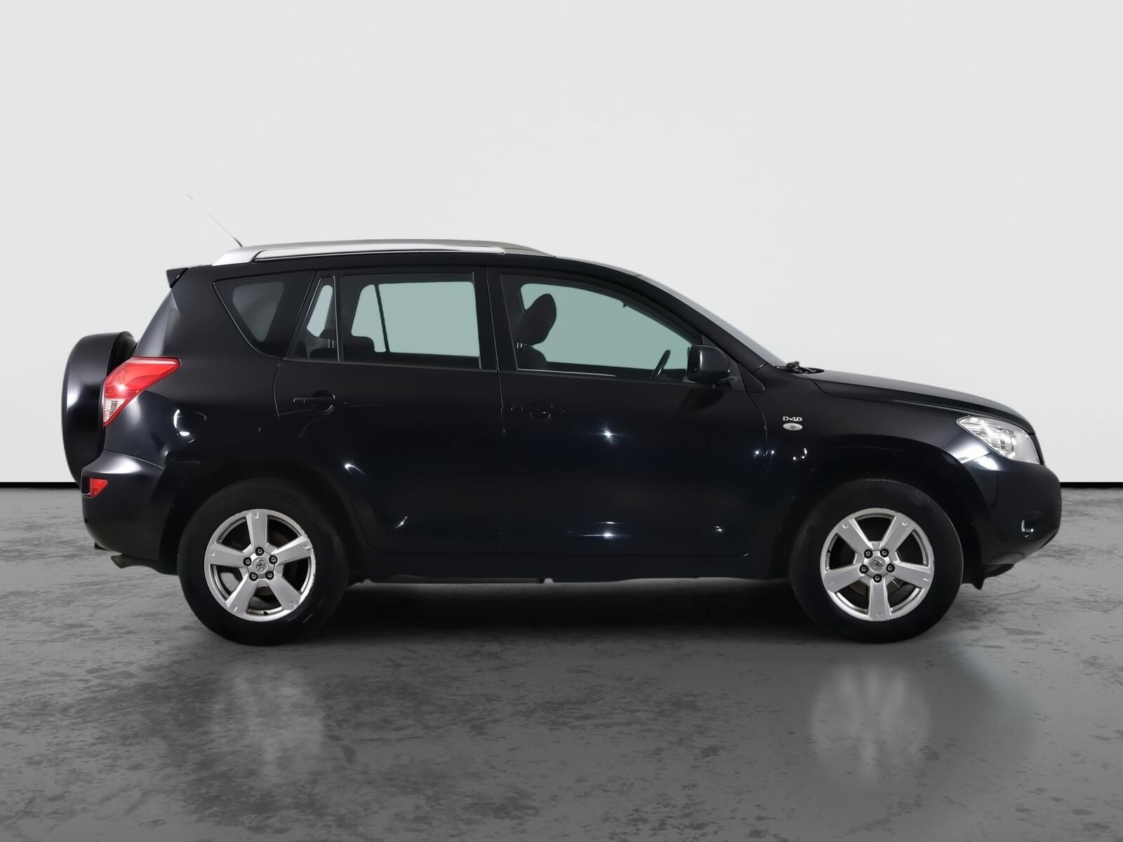 Toyota Rav4, 2.2 D-4D, 4X4, Serv.kniha - fotka 6