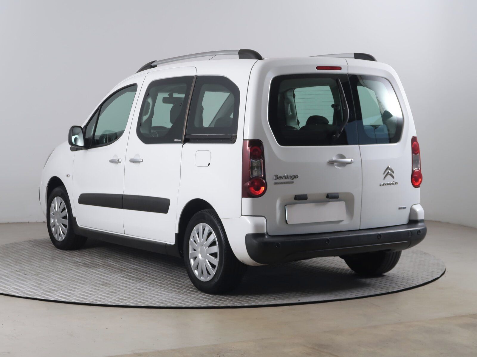 Citroën Berlingo, 1.6 BlueHDi, XTR, 5Míst - fotka 4