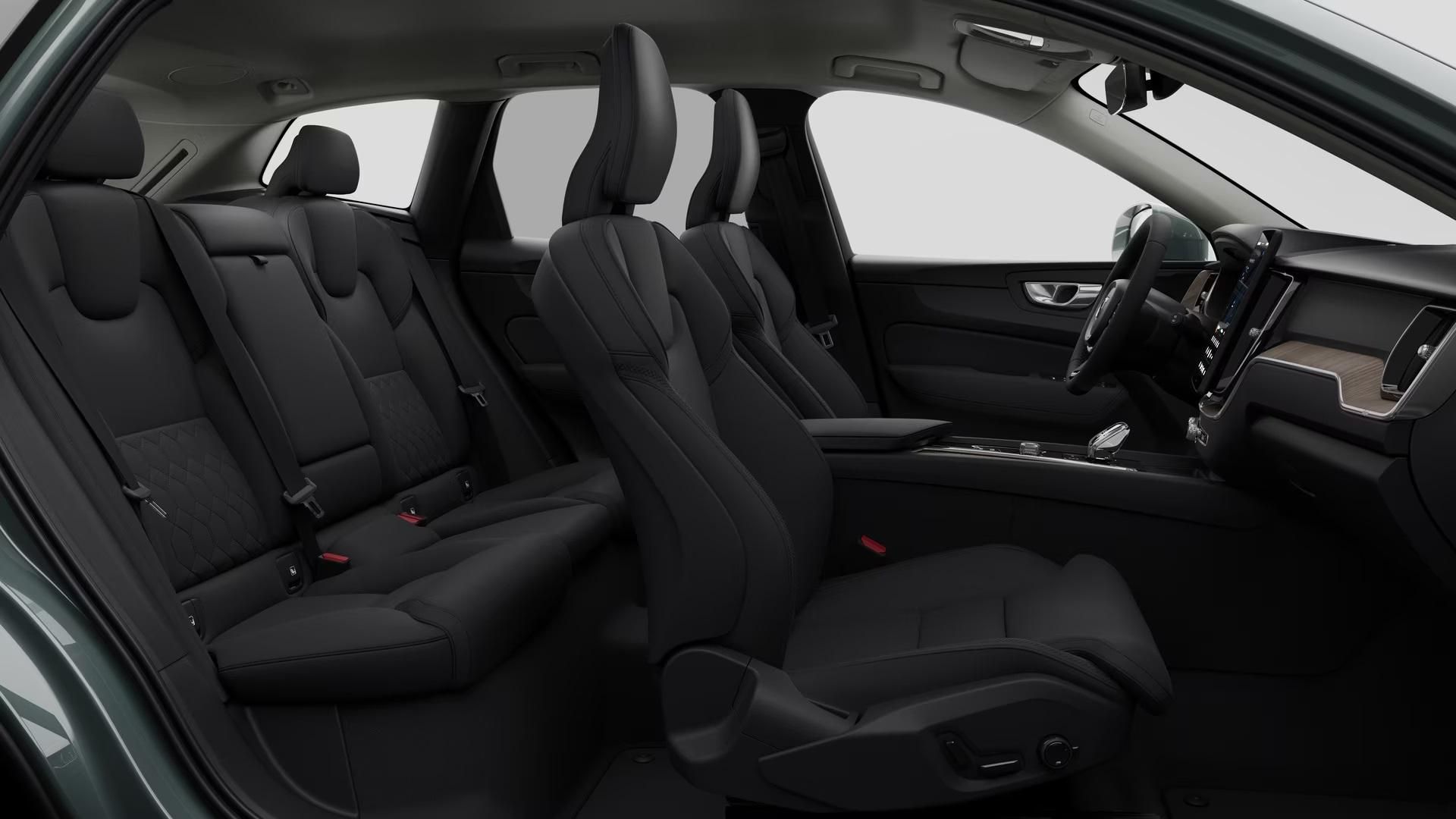 Volvo XC60, B5 AWD AUT BRIGHT PLUS - fotka 4