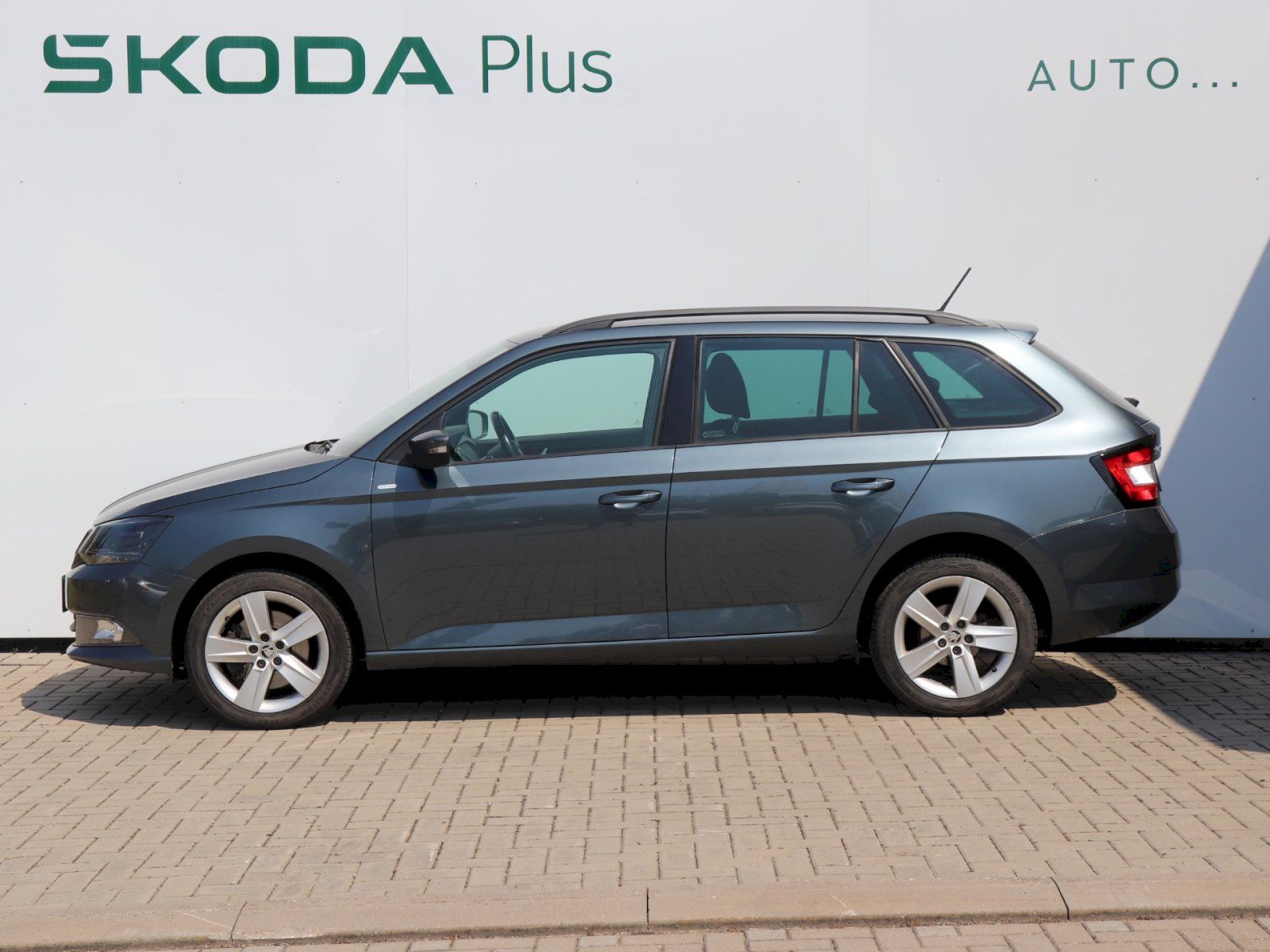 Škoda Fabia, Fabia Combi Style 1,2 TSI 81kW - fotka 3