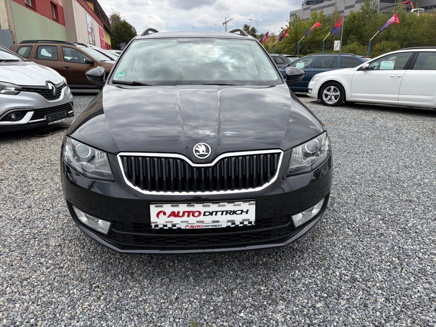 Škoda Octavia, 1.4 TSi EDITION - fotka 3