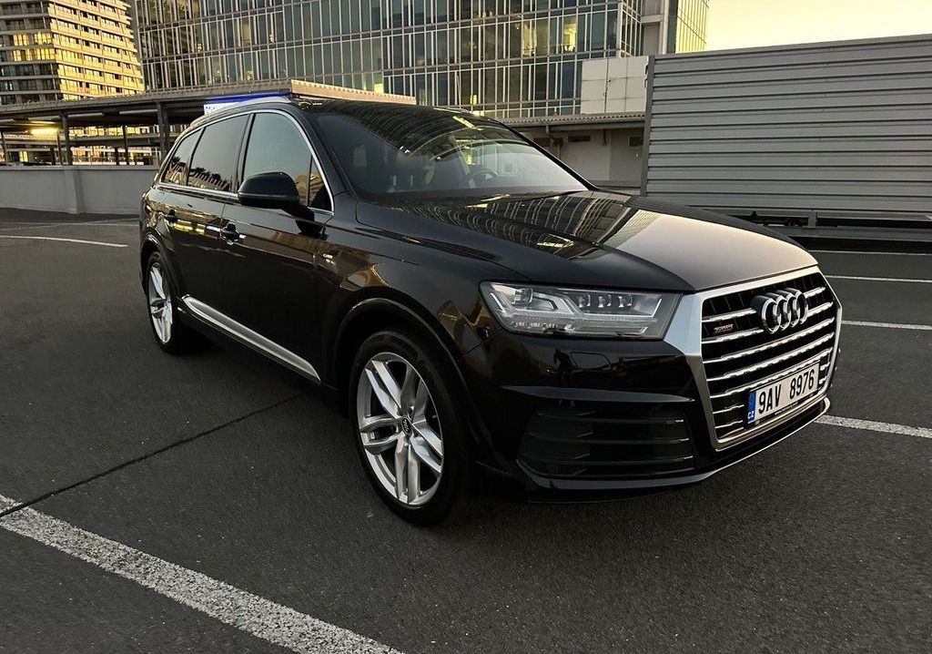 Audi Q7, Audi Q7 3.0TDI Quattro, S-line - fotka 2