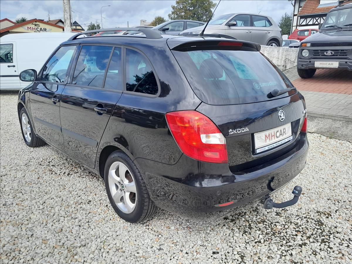 Škoda Fabia, II 1.2 i 51kW KOMBI - fotka 5