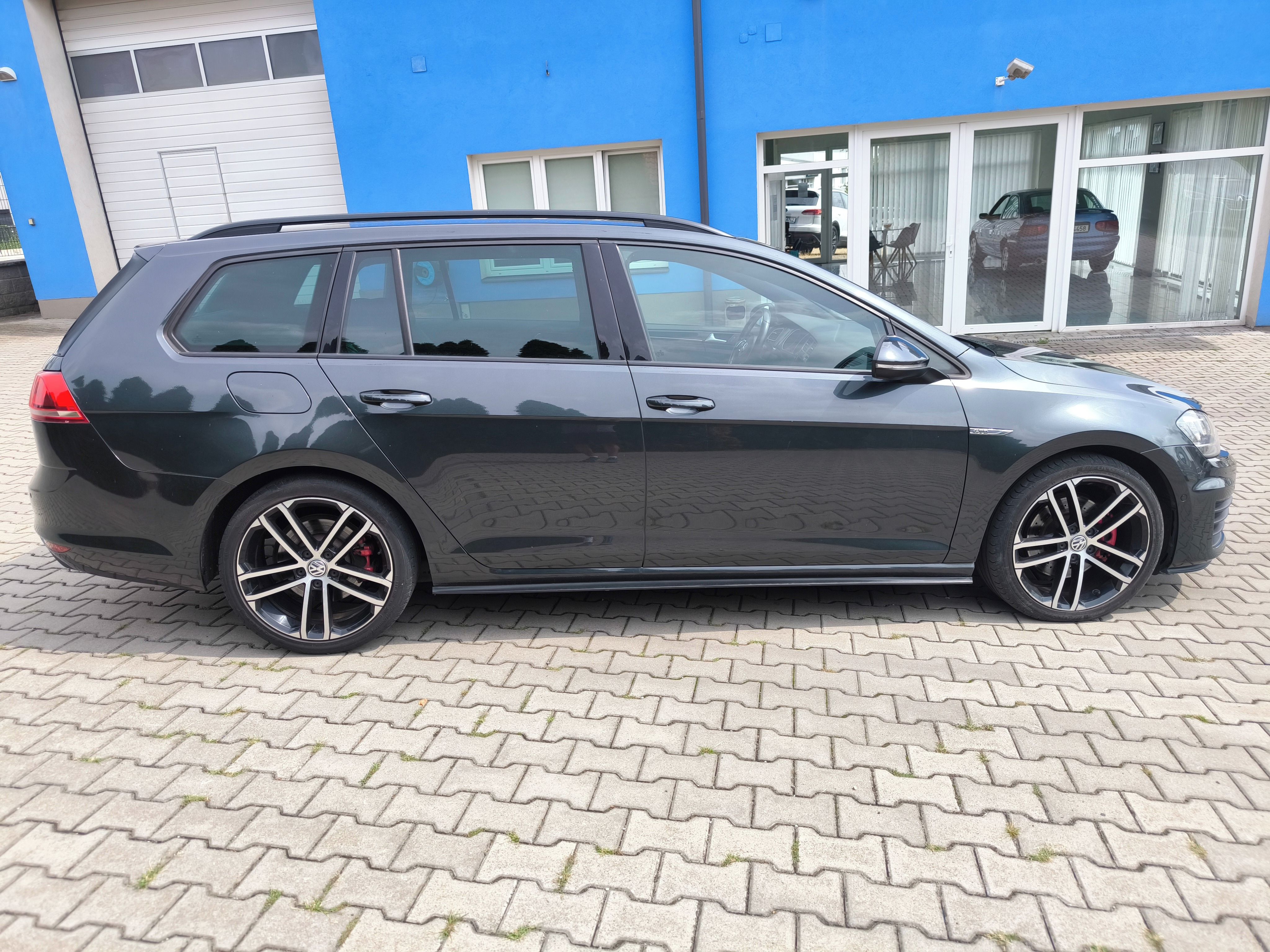 Volkswagen Golf, GTD 2.0 TDi 135KW - fotka 4