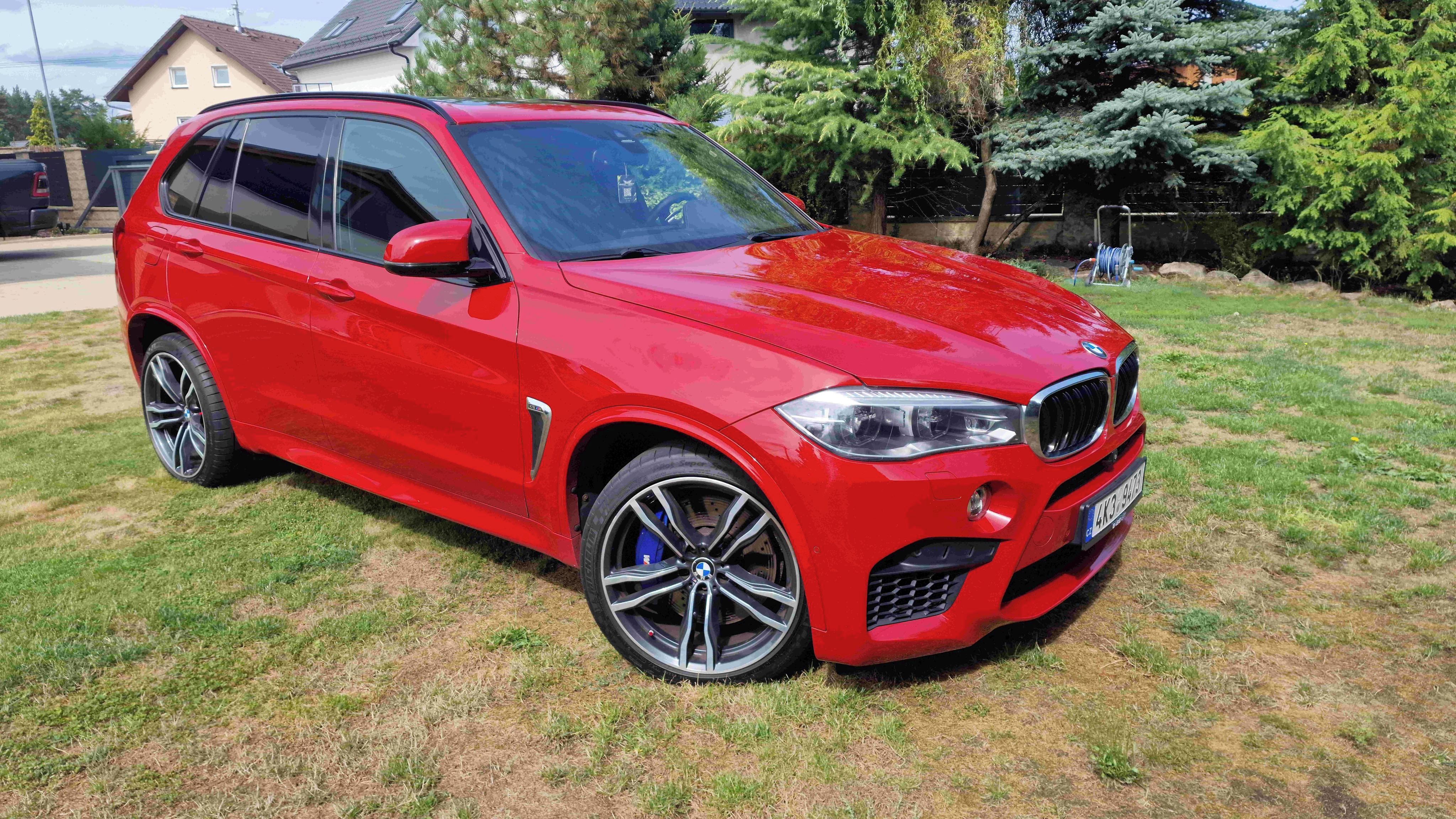 BMW X5, M NAVI AHK PANO-DACH TV
