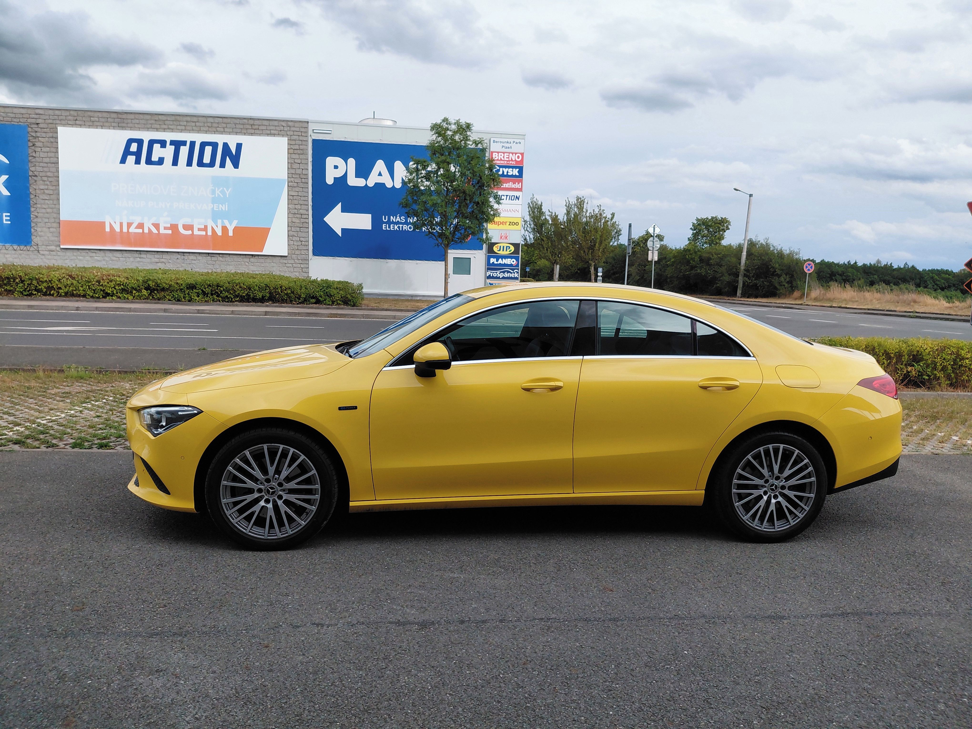 Mercedes-Benz CLA - fotka 4