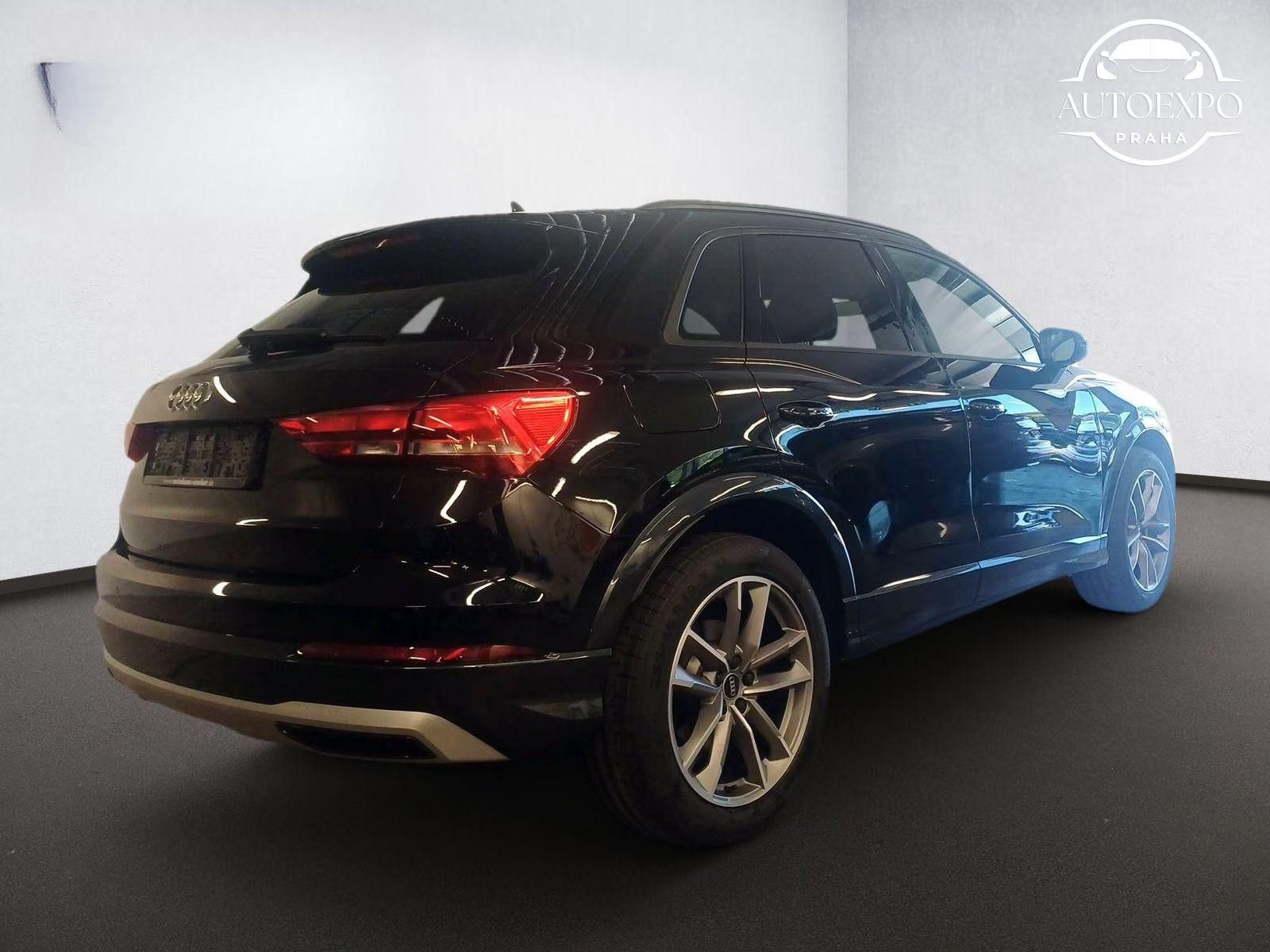 Audi Q3, advanced*NAVIGACE* - fotka 5