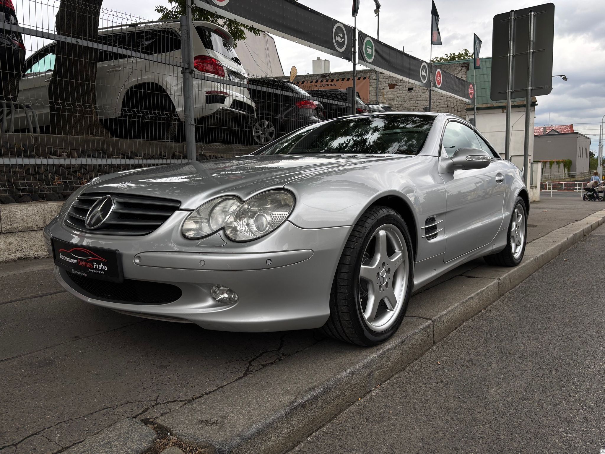 Mercedes-Benz SL, SL500-225KW/2002/2MAJ-PRAV.SER - fotka 2