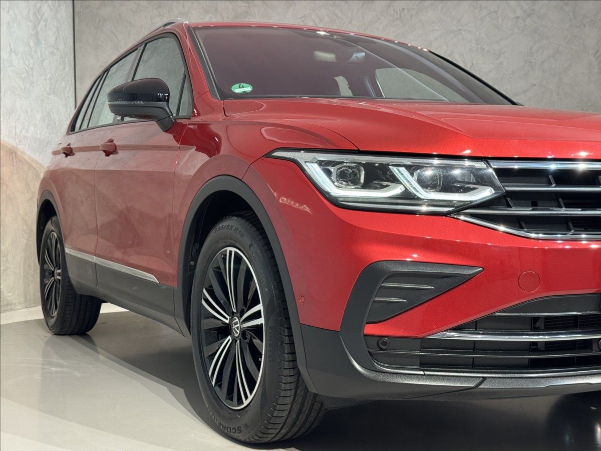 Volkswagen Tiguan, 2,0 TDi  DSG Active LED Assist - fotka 5