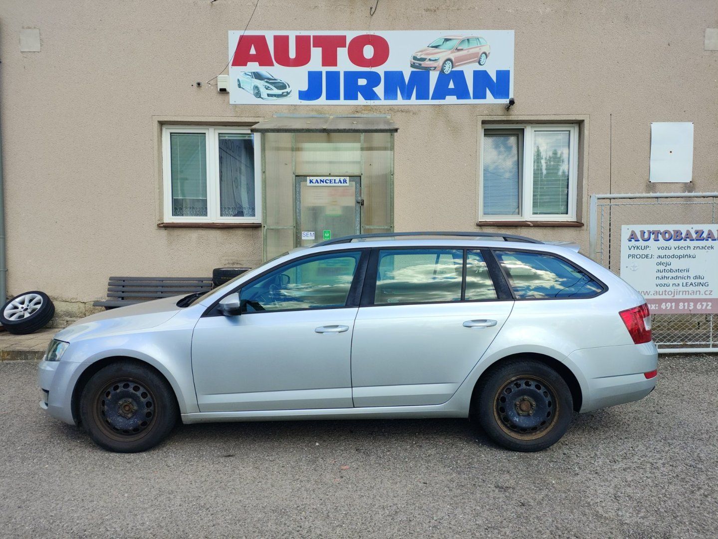 Škoda Octavia, 1,6 TDi - fotka 5