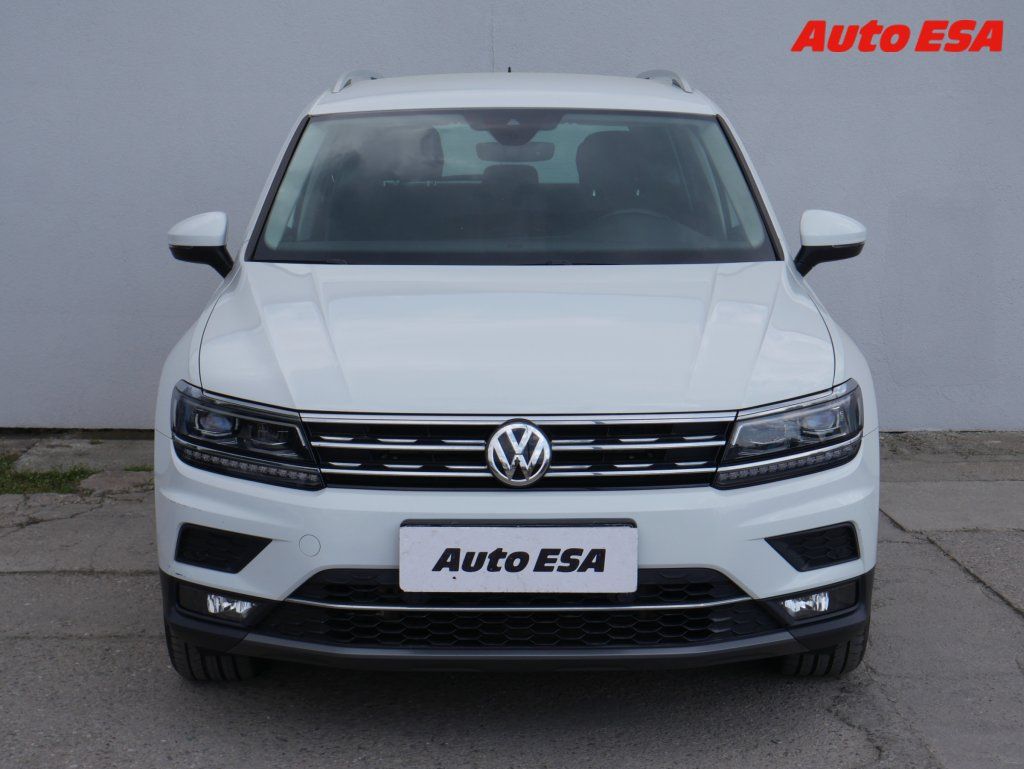 Volkswagen Tiguan, 2.0 TDI,2.maj,ČR,AT,navi - fotka 2