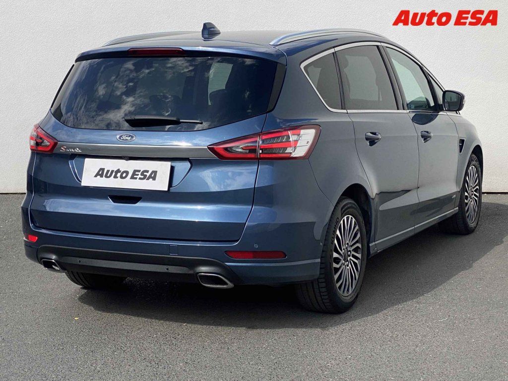 Ford S-MAX, 2.0 TDCi AWD,1.maj,ČR - fotka 4