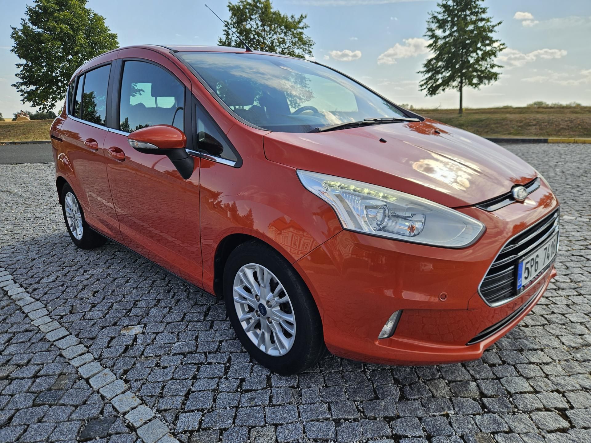 Ford B-MAX - fotka 4