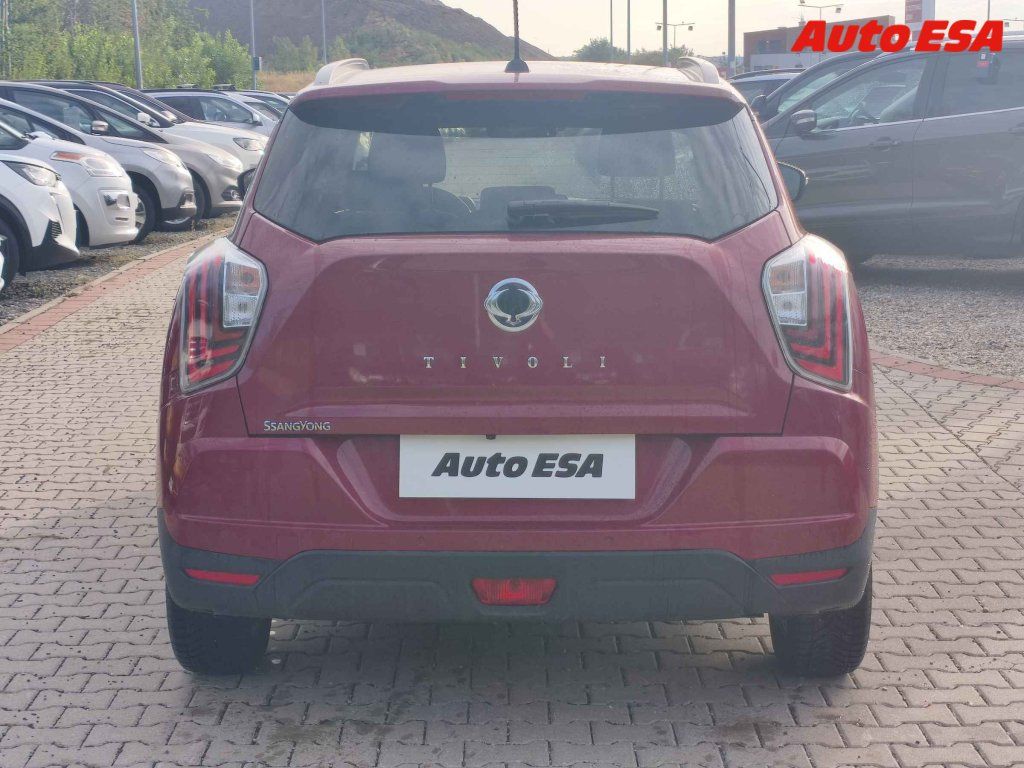 SsangYong Tivoli, 1.5 TGDi,Kamera - fotka 5