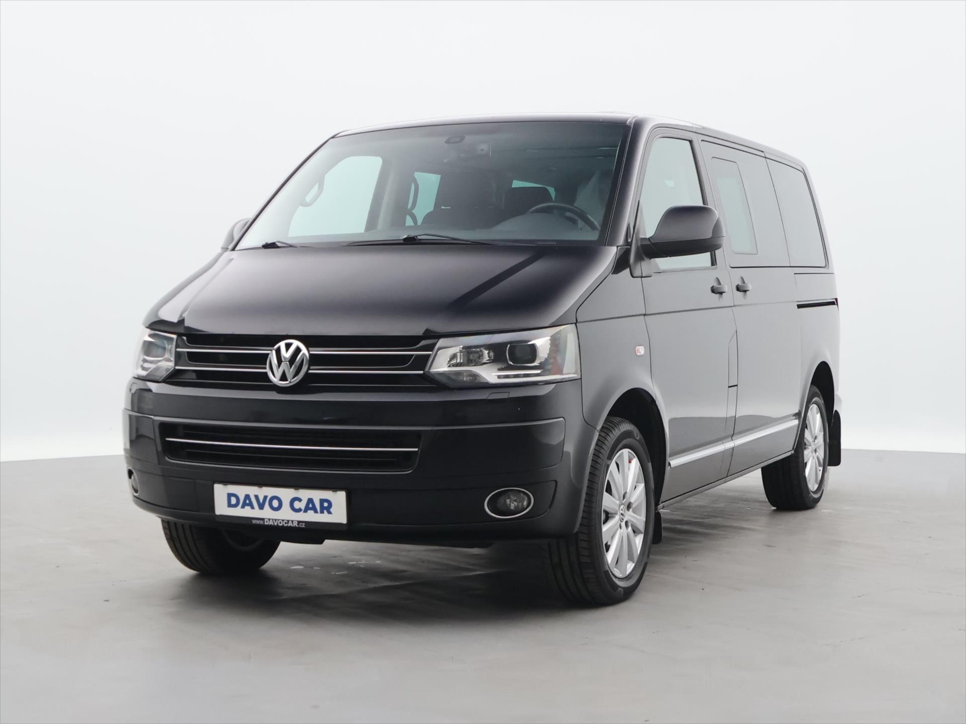 Volkswagen Multivan, 2,0 TSI 150kW 4M DSG Highline - fotka 3