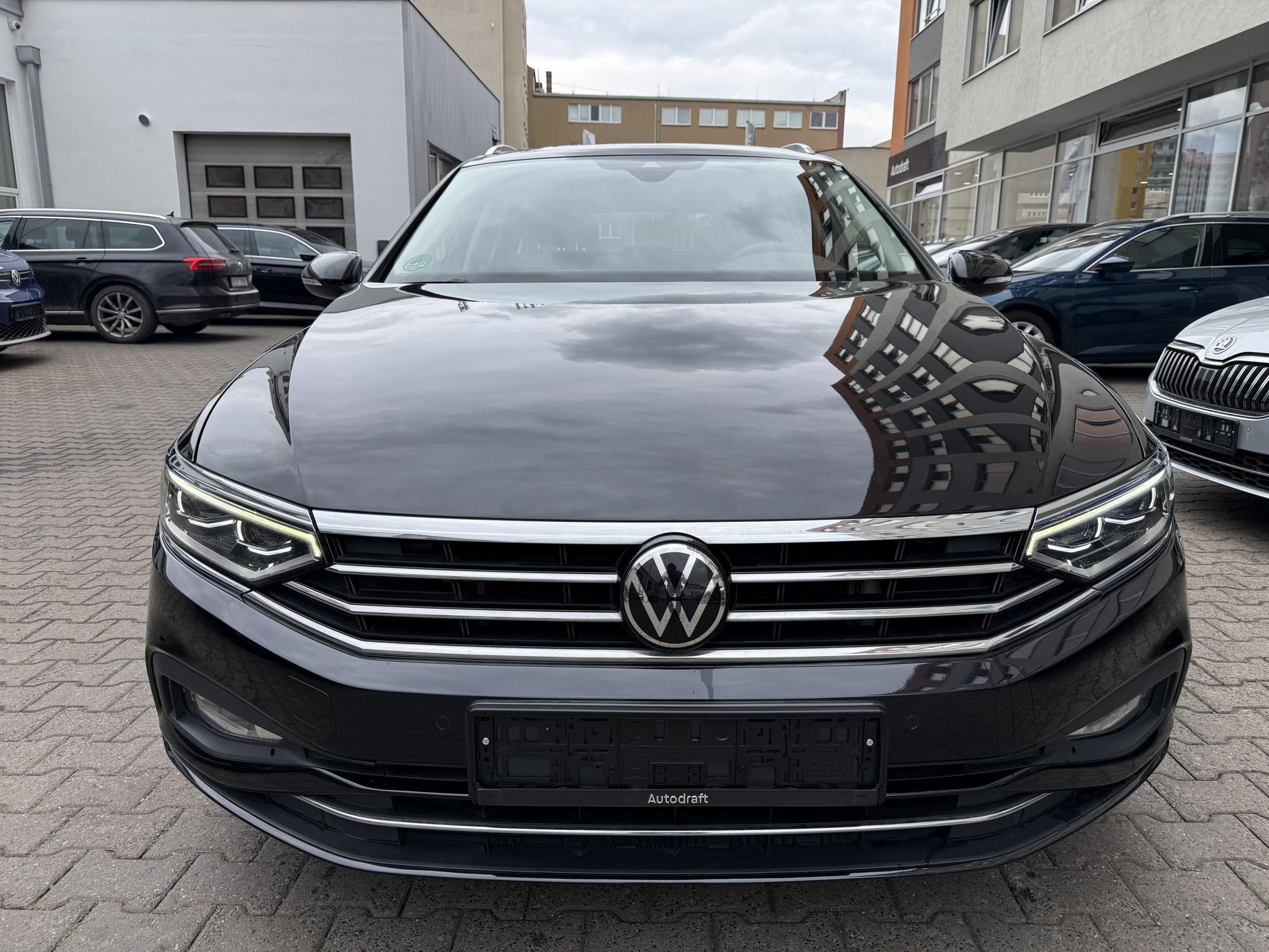 Volkswagen Passat Variant, TDI 110 kW DSG / Tažné - fotka 2
