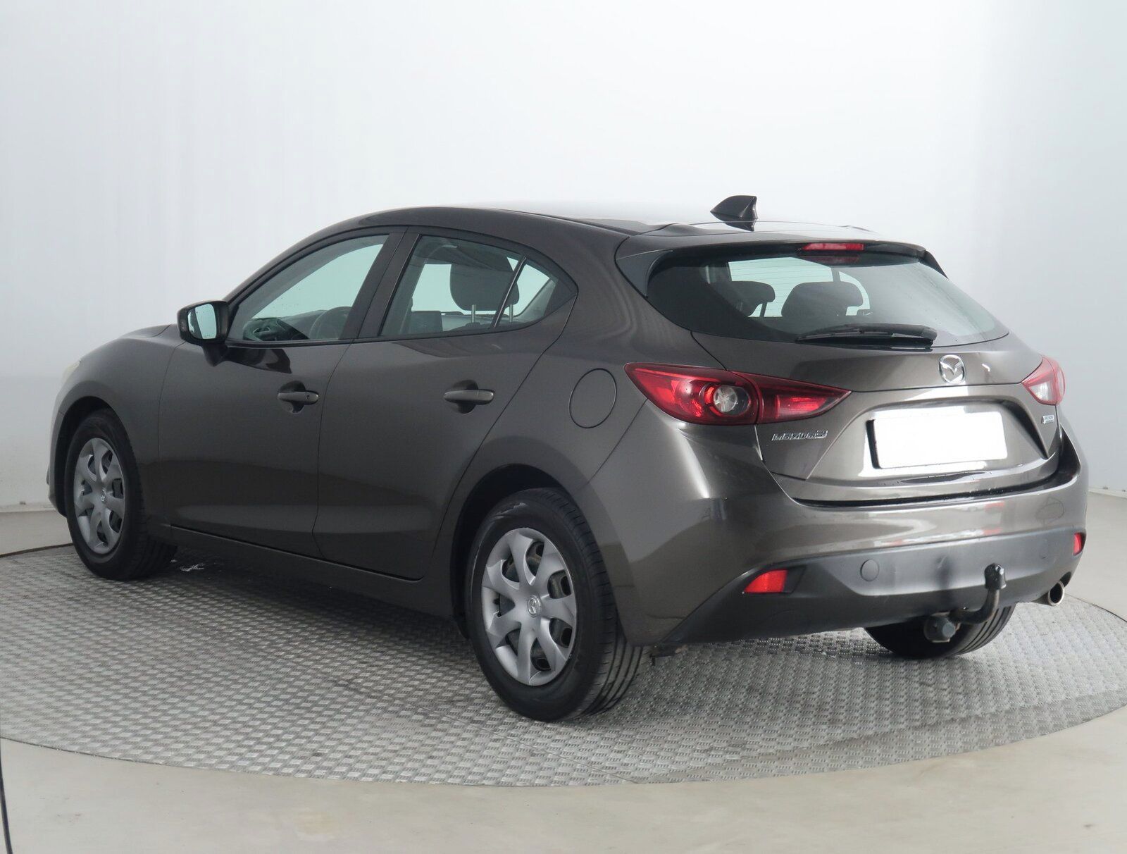 Mazda 3, 1.5 Skyactiv-G, Navi, Klima - fotka 4