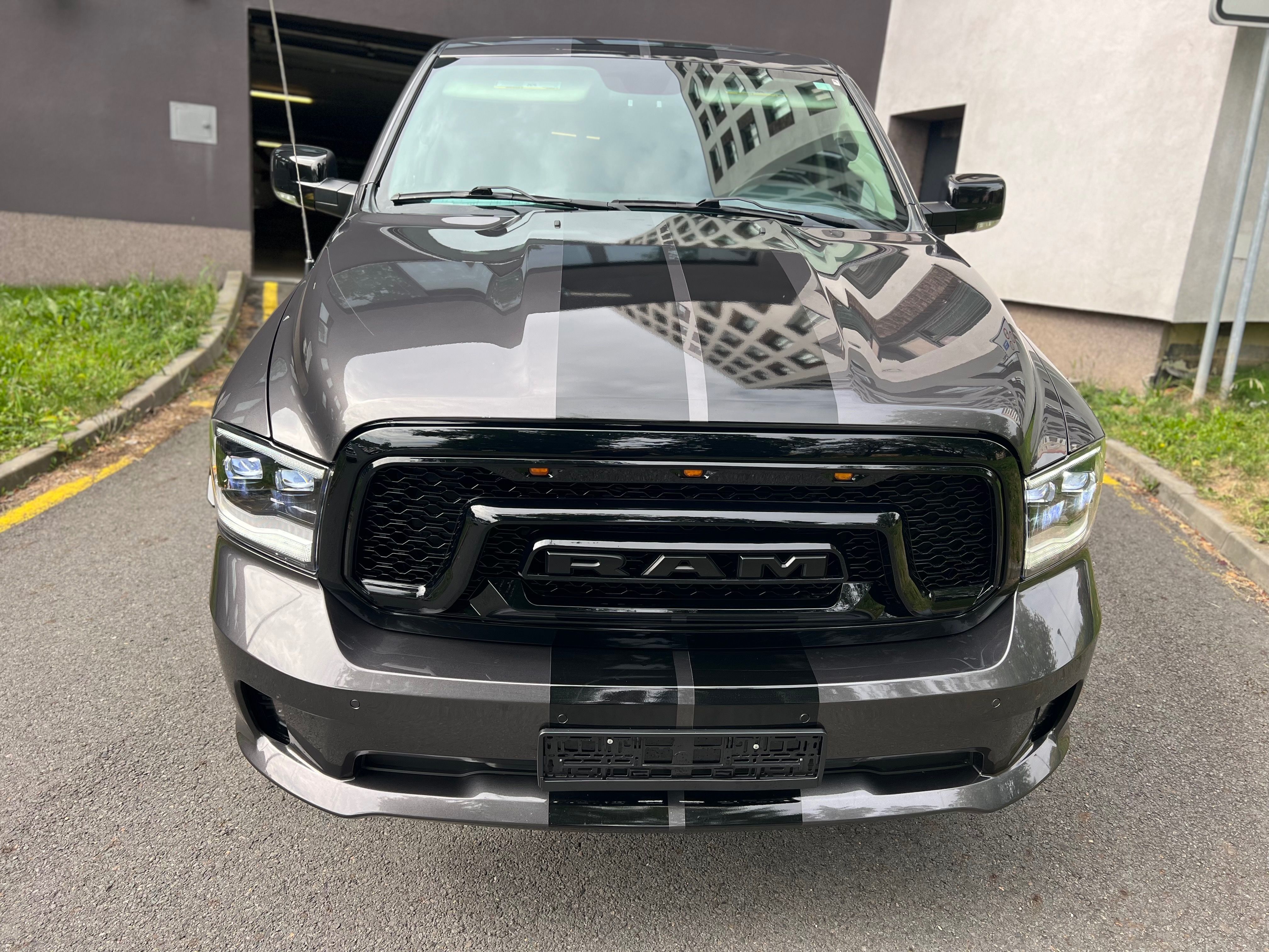 Dodge Ram, DODGE RAM 4x4 LIMITED. 5.7HEMI