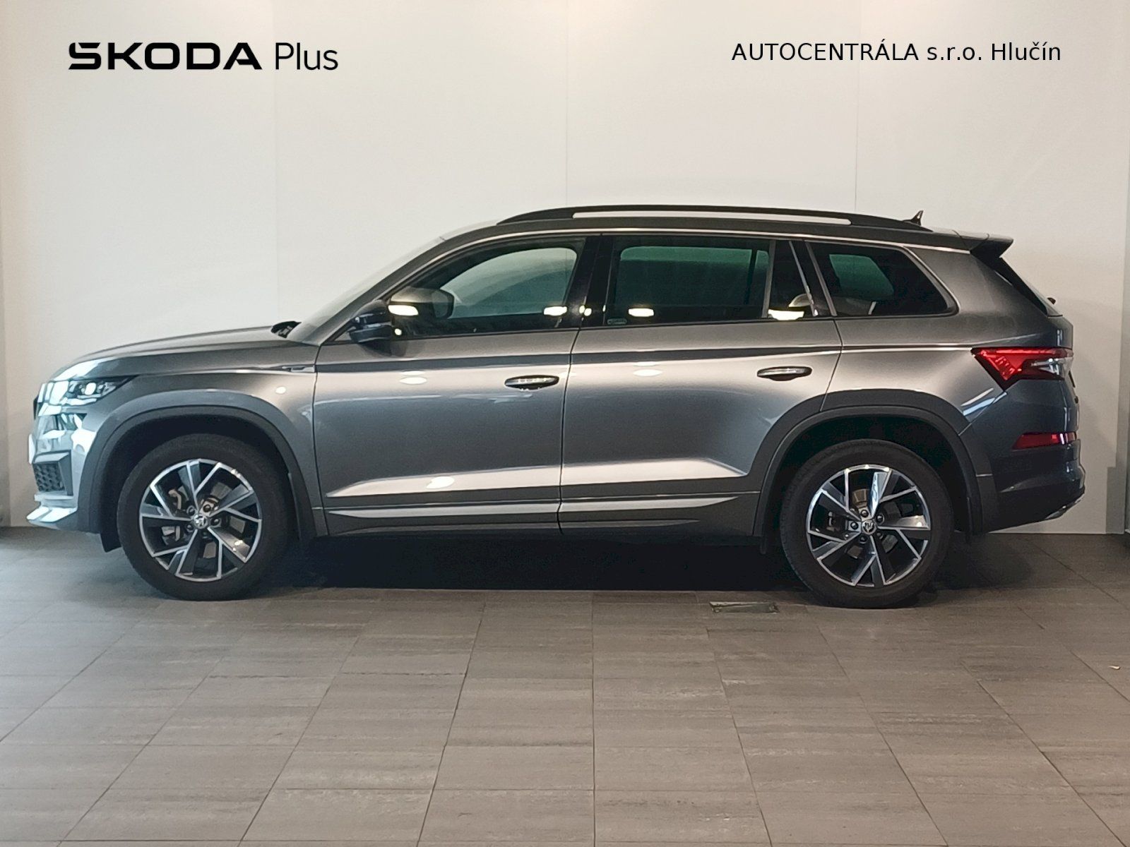 Škoda Kodiaq, SportLine 4X4 TDI 2.0 / 147 kW - fotka 3