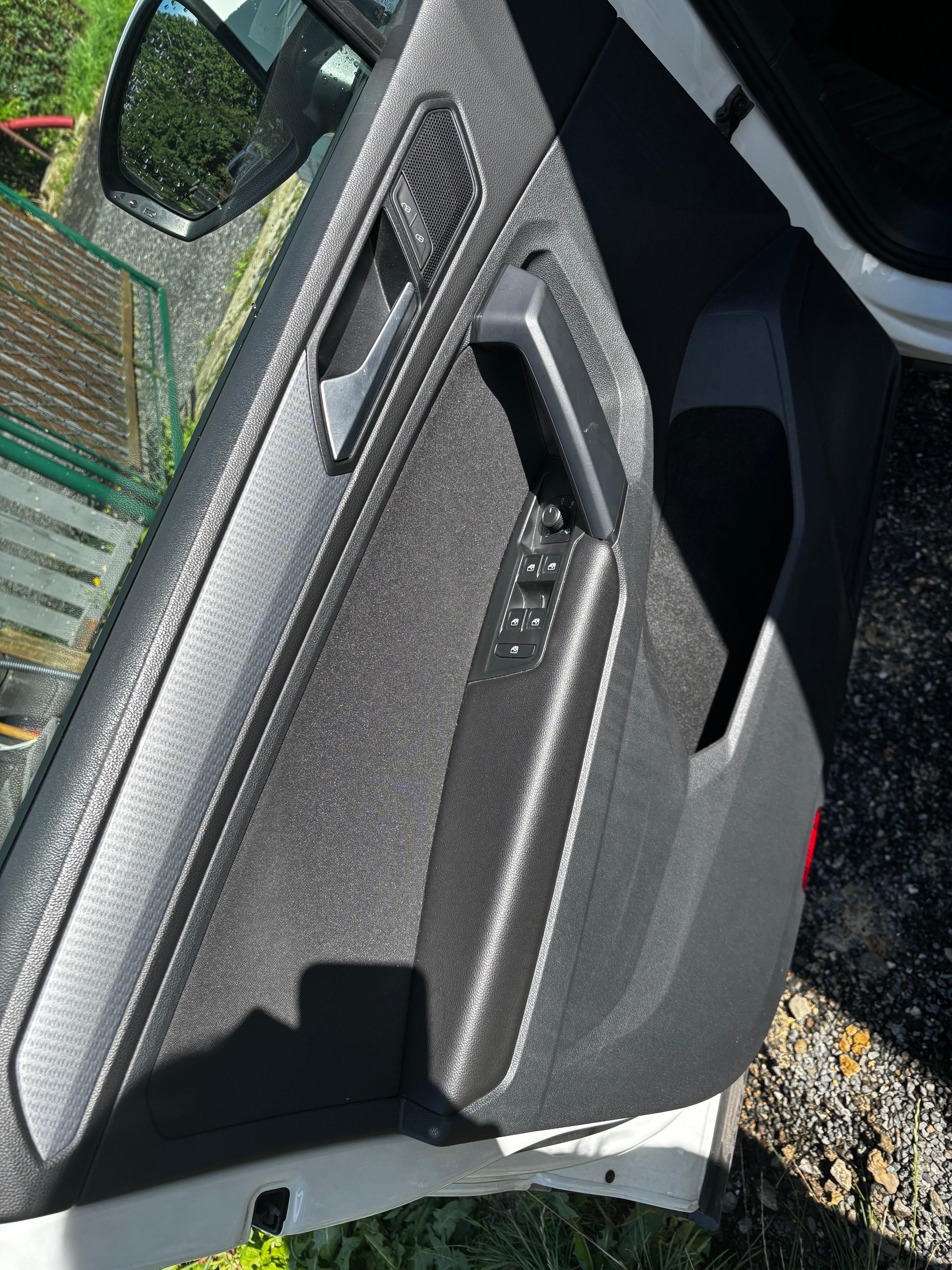Volkswagen Tiguan, VW Tiguan 2.0TDI , 110kw DSG - fotka 6