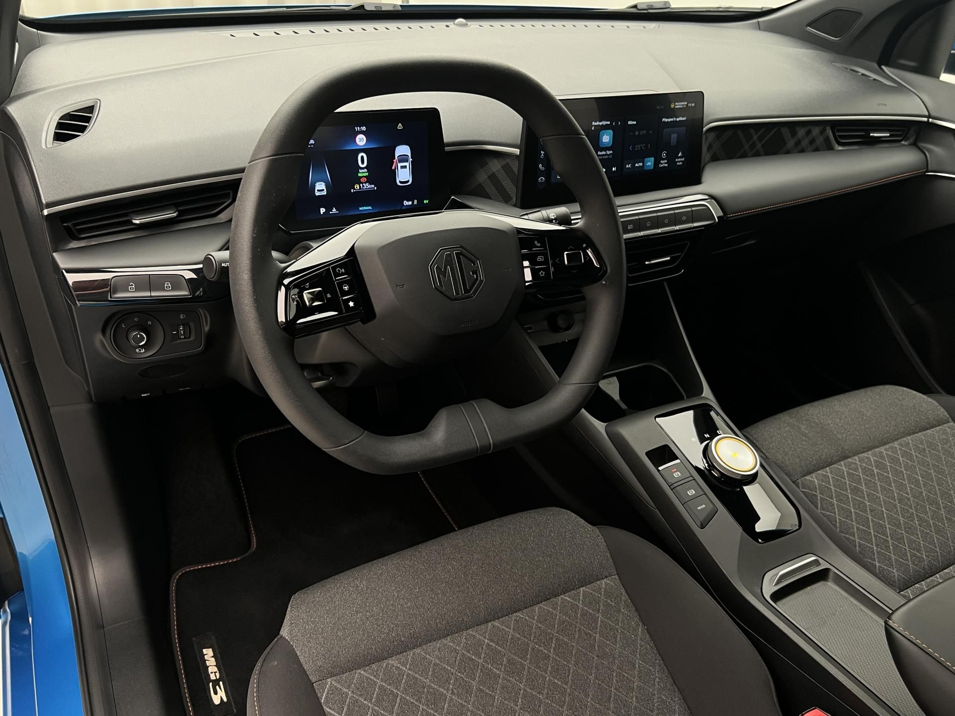 MG MG3, 1.5 EMOTION Hybrid+ AUT CZ - fotka 4