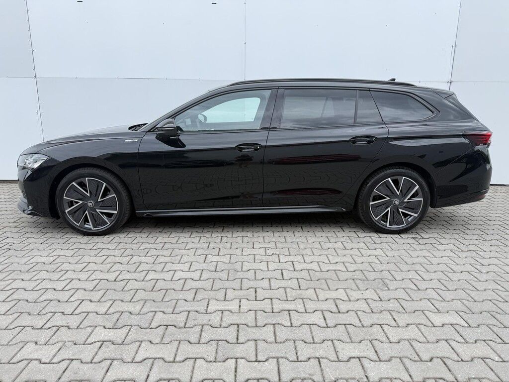 Škoda Superb, DSG 4M 2,0TDi 142kW SportLine - fotka 3