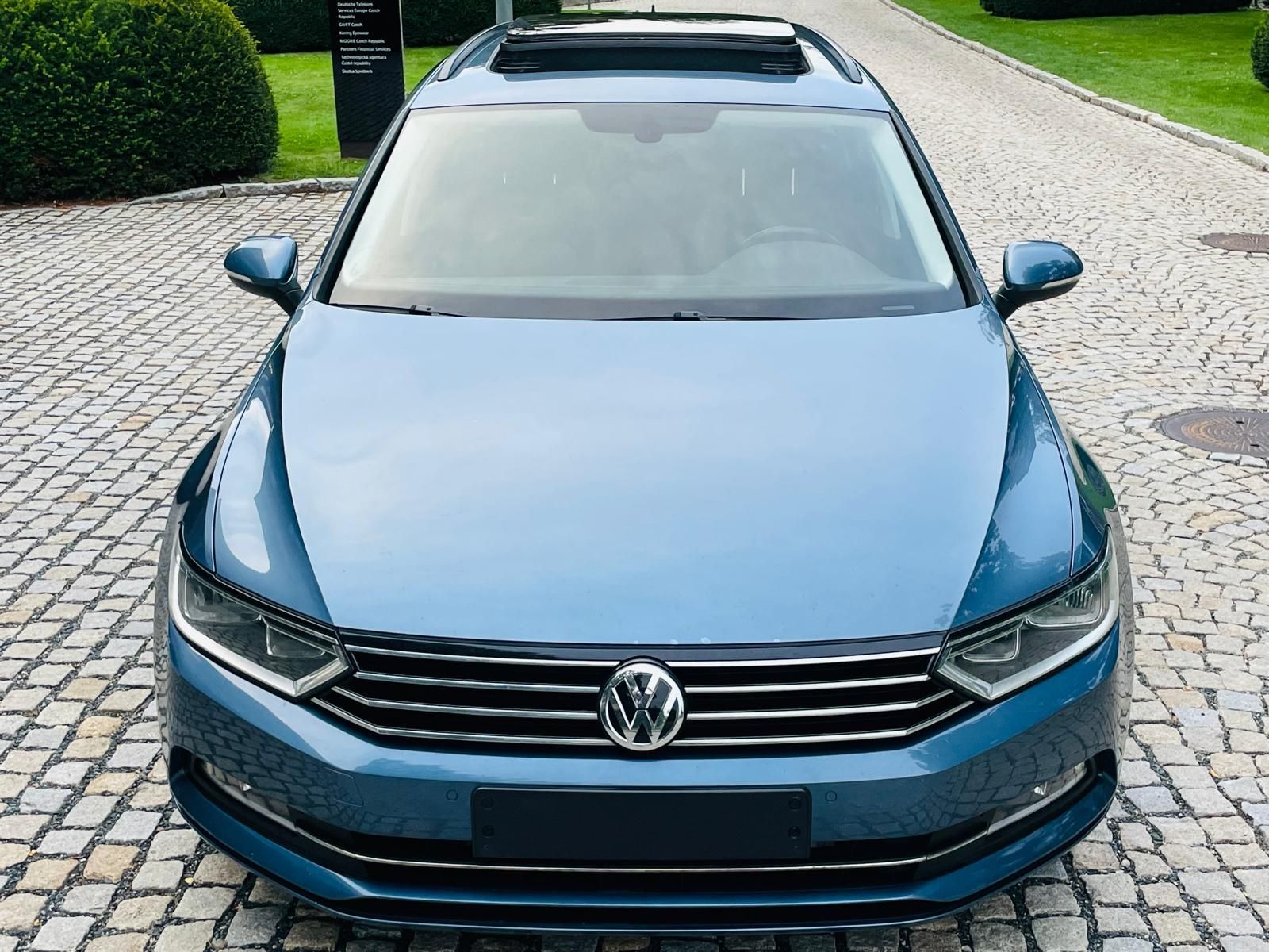 Volkswagen Passat, 2.0TDI AUTOMAT VÝHŘEV SERVISKA - fotka 5