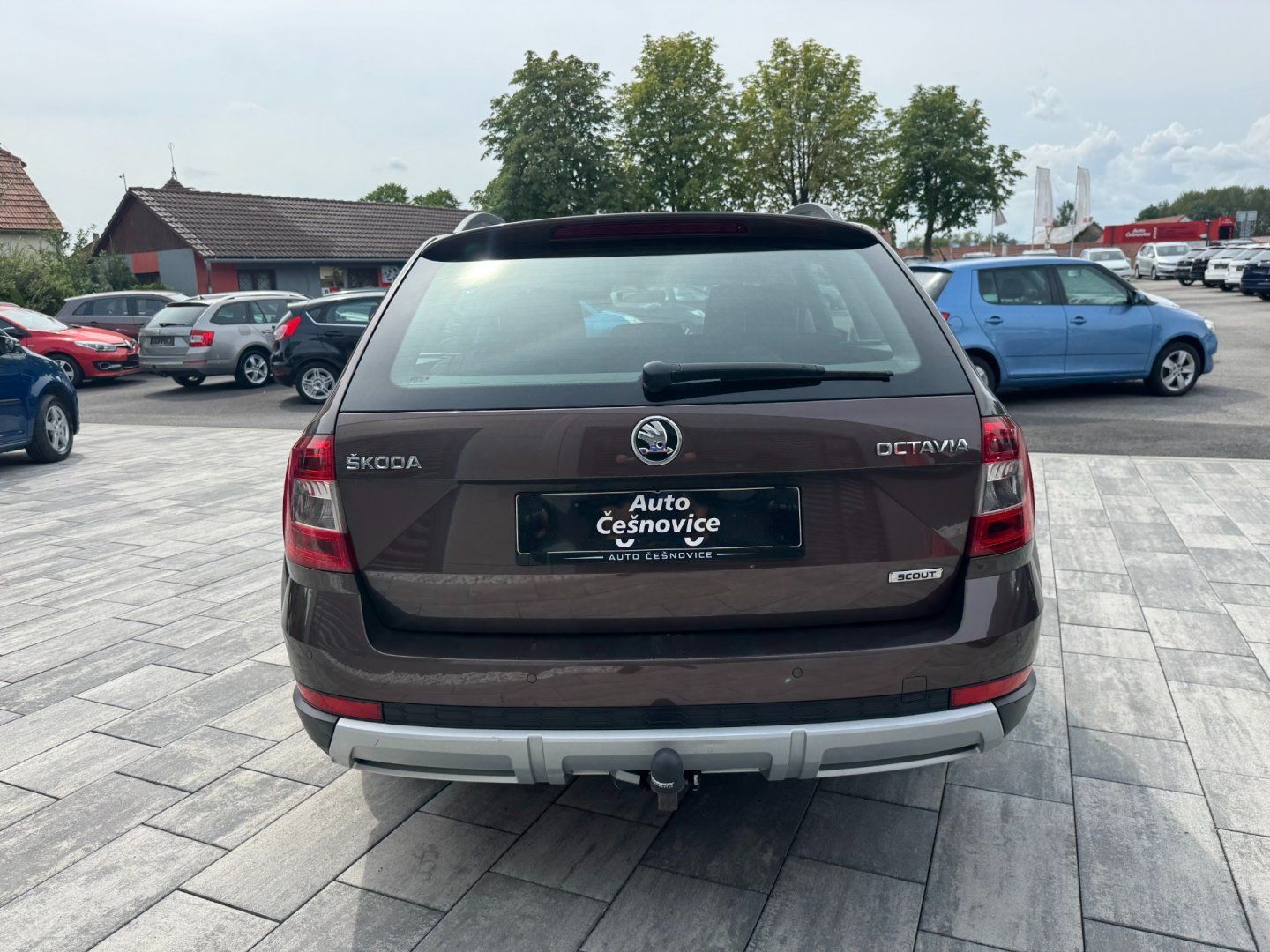 Škoda Octavia, Scout 2.0 TDI 4x4 135kW - fotka 6