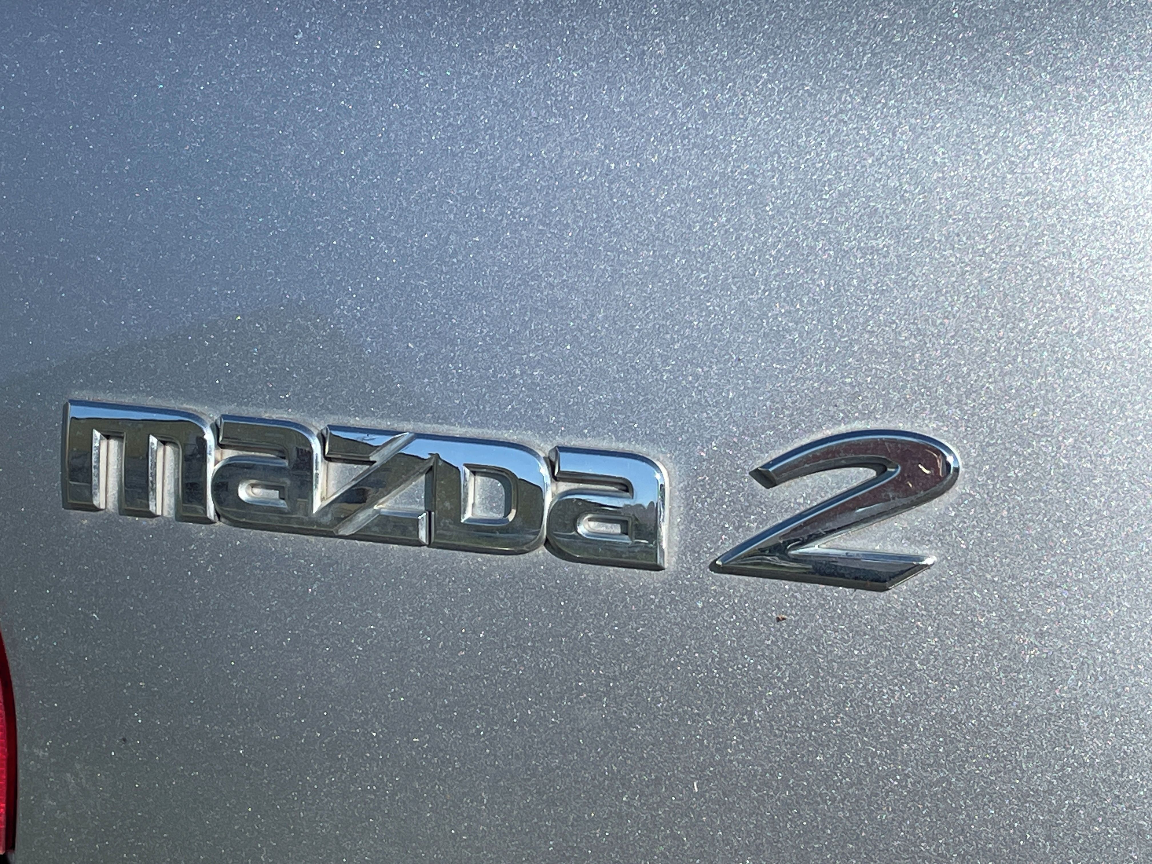 Mazda 2, 1.5 tempomat - fotka 4