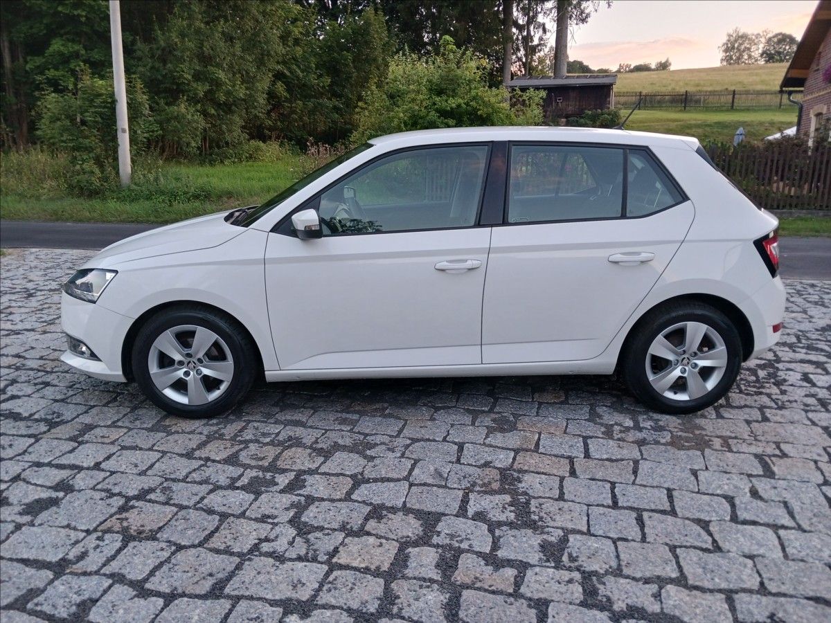 Škoda Fabia, 1,0 III FC  ACT 1 Maj - fotka 4