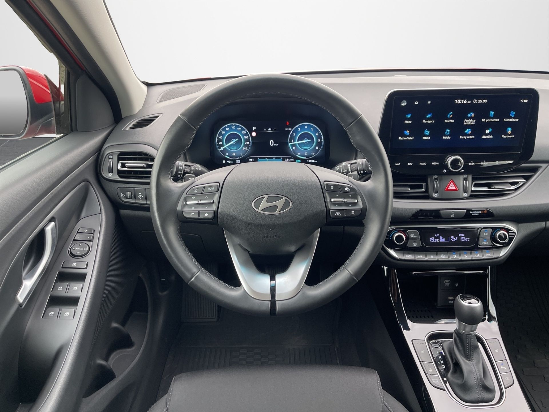 Hyundai i30, 1.5 T-GDI 103 kW MHEV Style DC - fotka 6