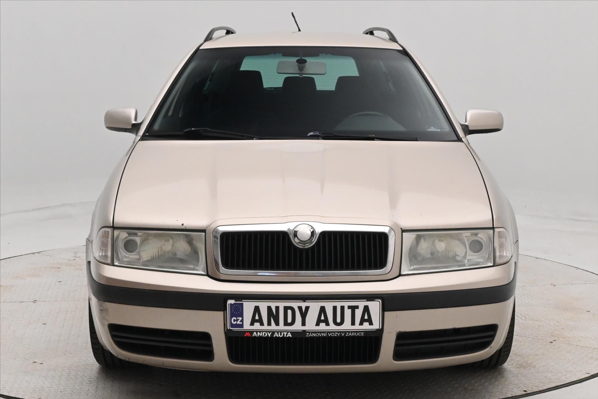 Škoda Octavia, 1,9 TDI 81 kW Ambition Tažné - fotka 2