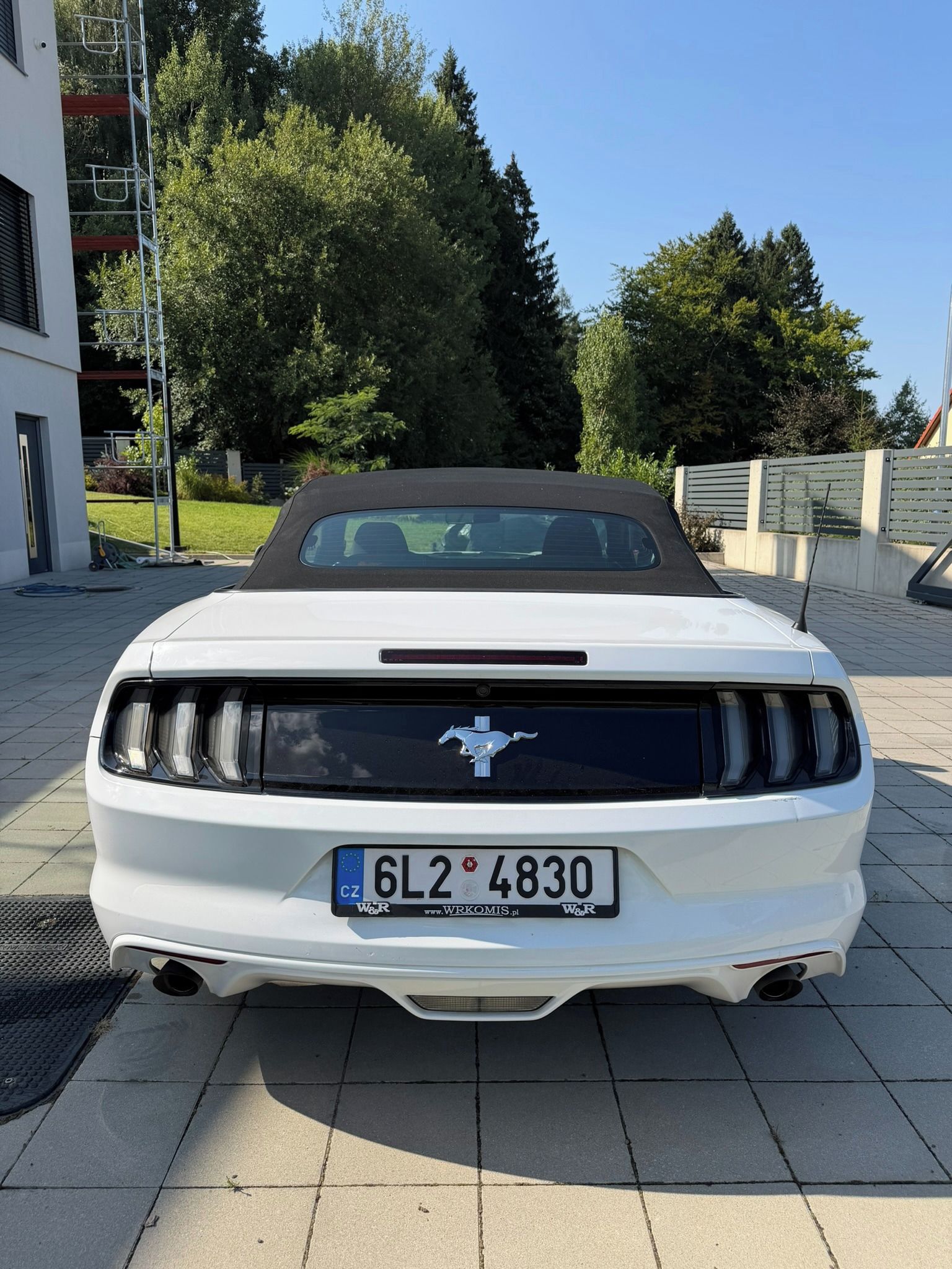 Ford Mustang, 3.7L kabriolet - fotka 6