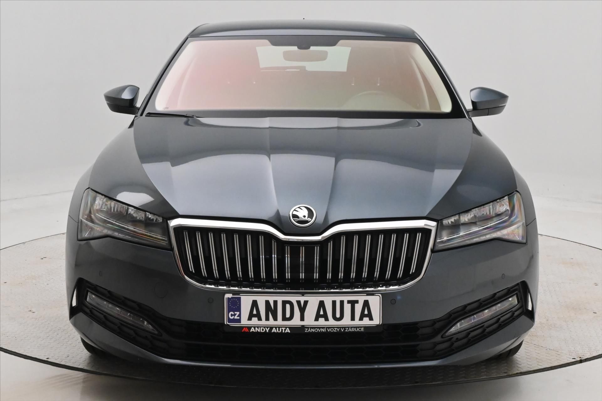 Škoda Superb, 1,5 TSI 110 kW Ambition Záruka - fotka 2
