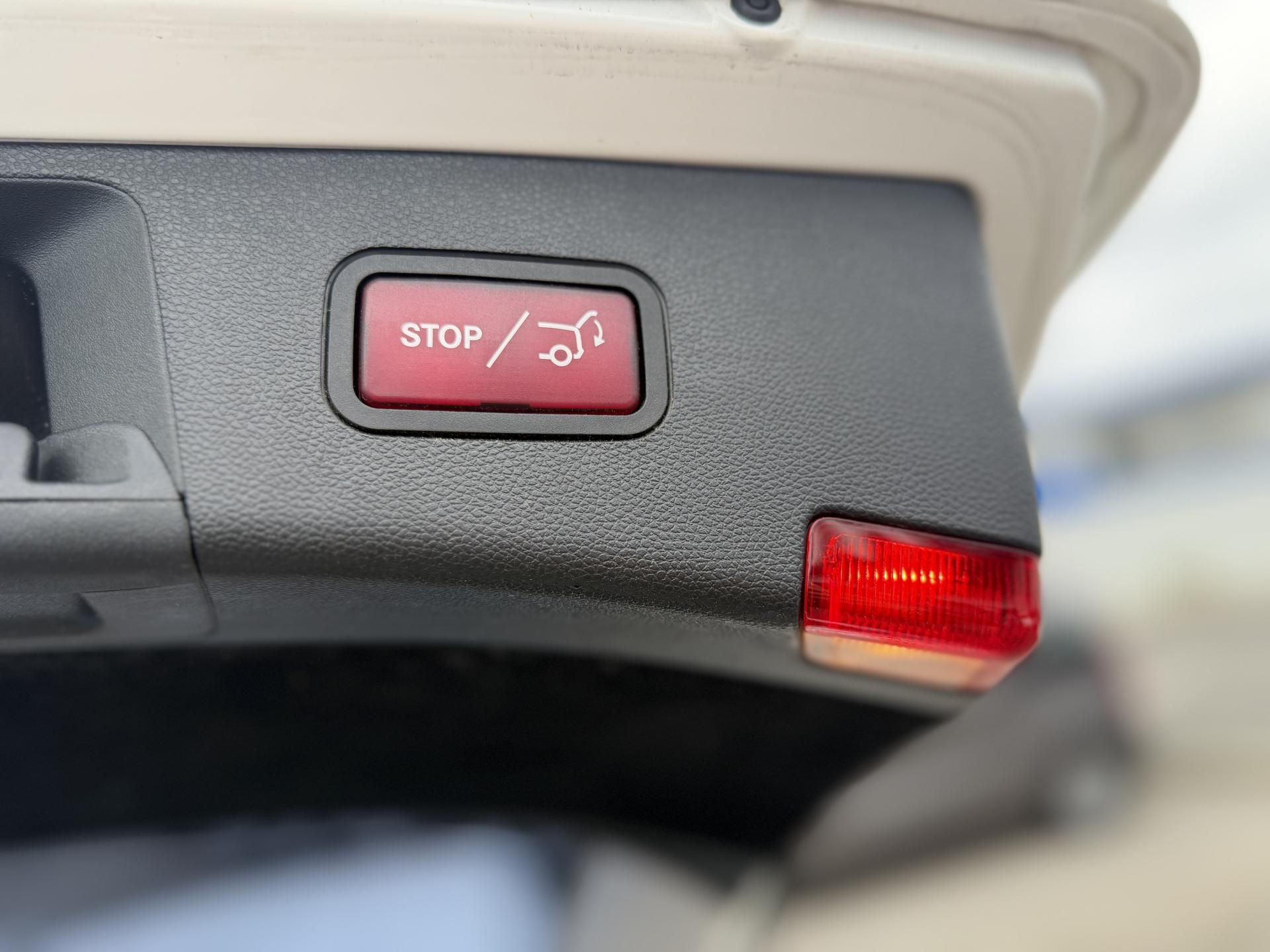 Mercedes-Benz Třídy E, 220 CDI - fotka 5