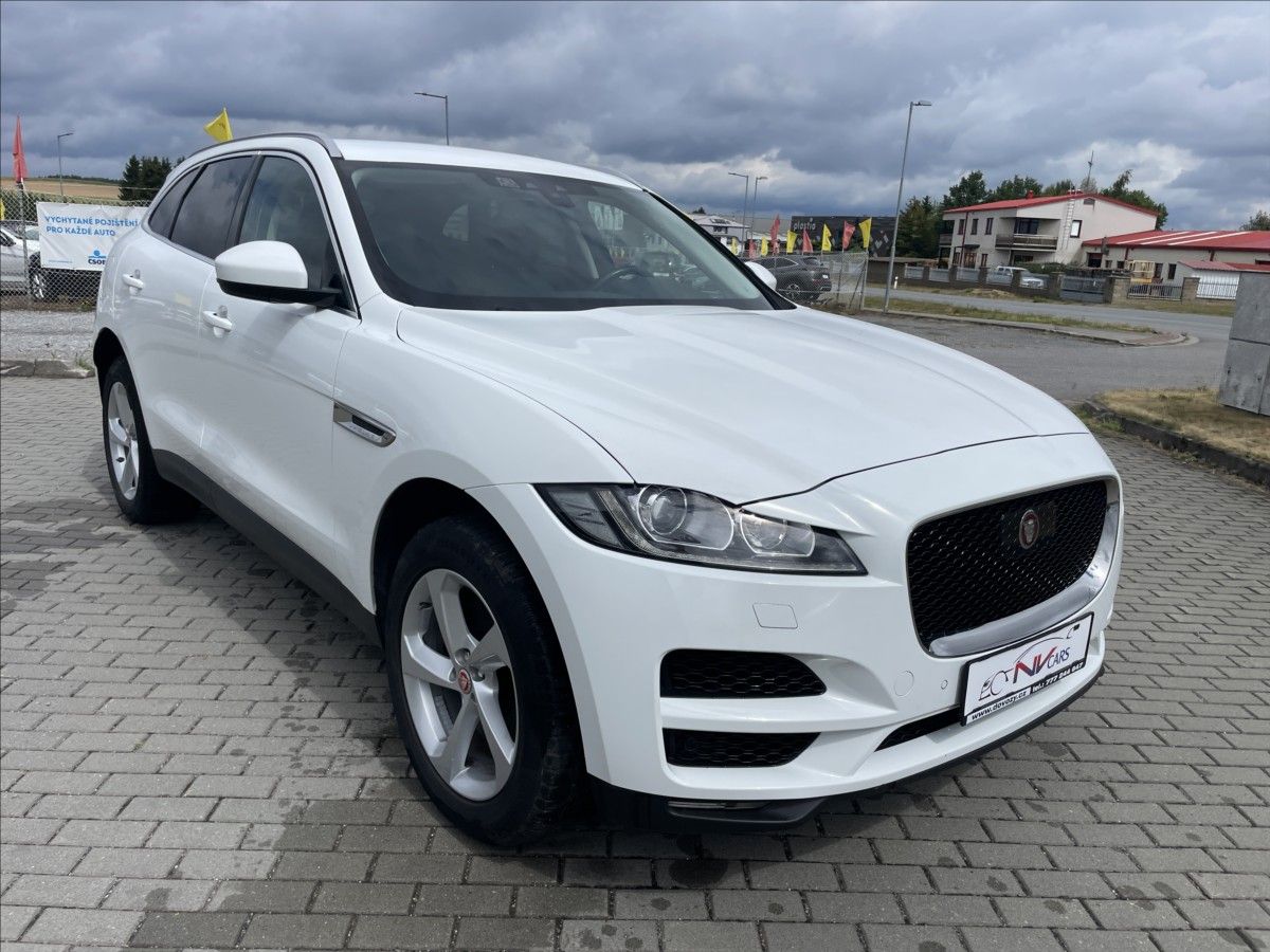 Jaguar F-Pace, 3,0 d 221kw AWD Aut. DPH - fotka 6