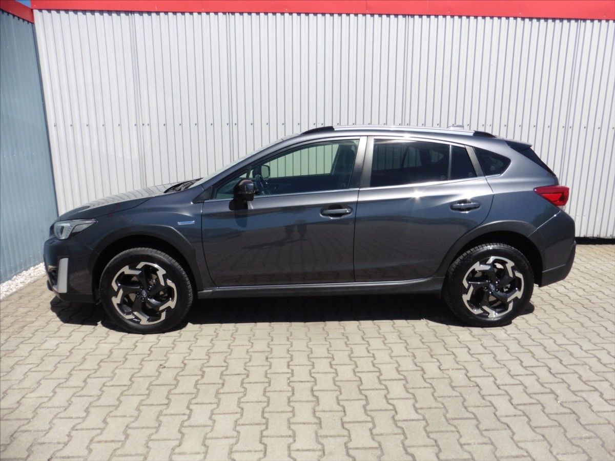 Subaru XV, 2,0 Exclusive AWD A/T, EyeSigh - fotka 5