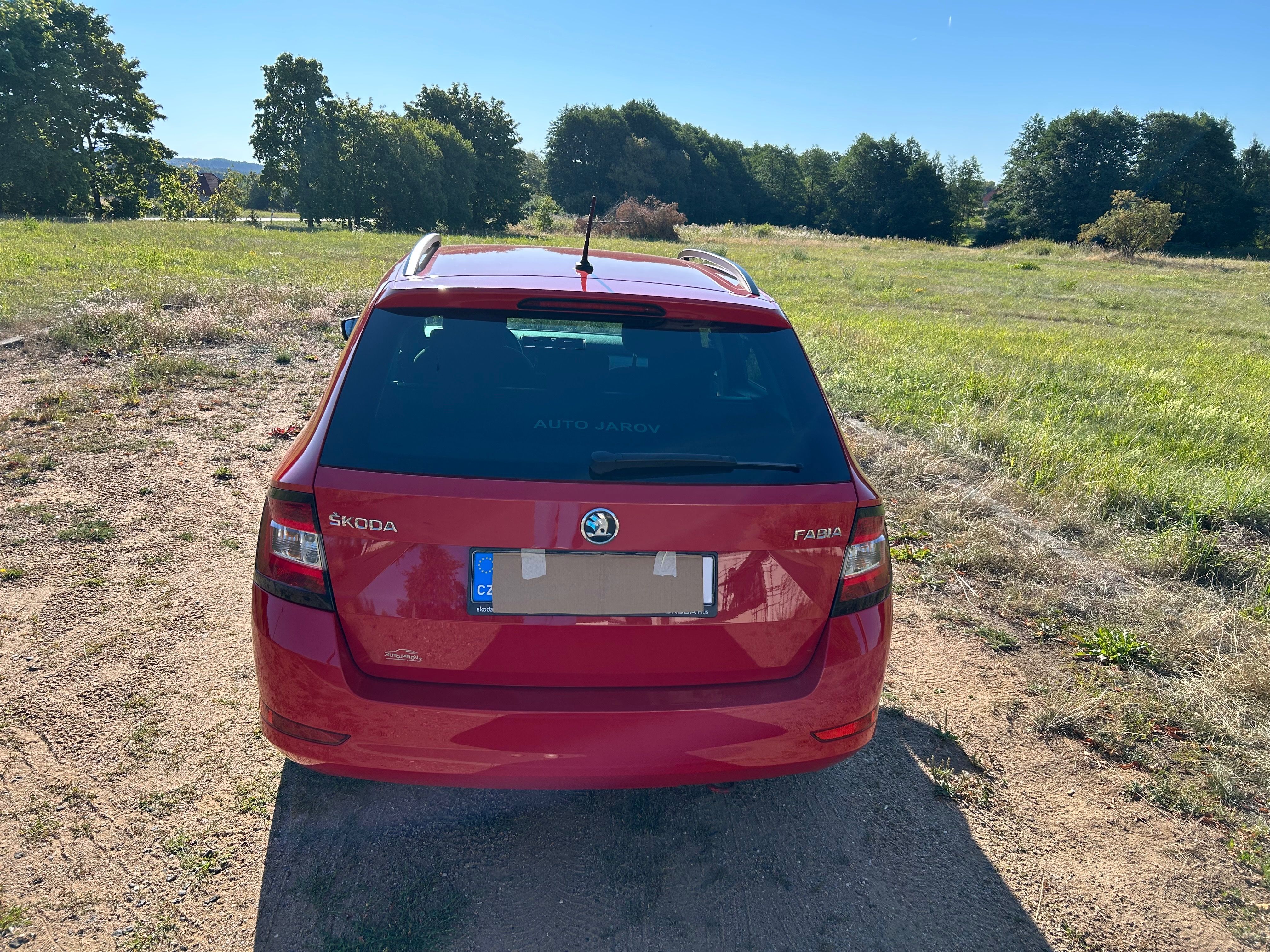 Škoda Fabia, Škoda Fabia III Combi 81kW - fotka 6