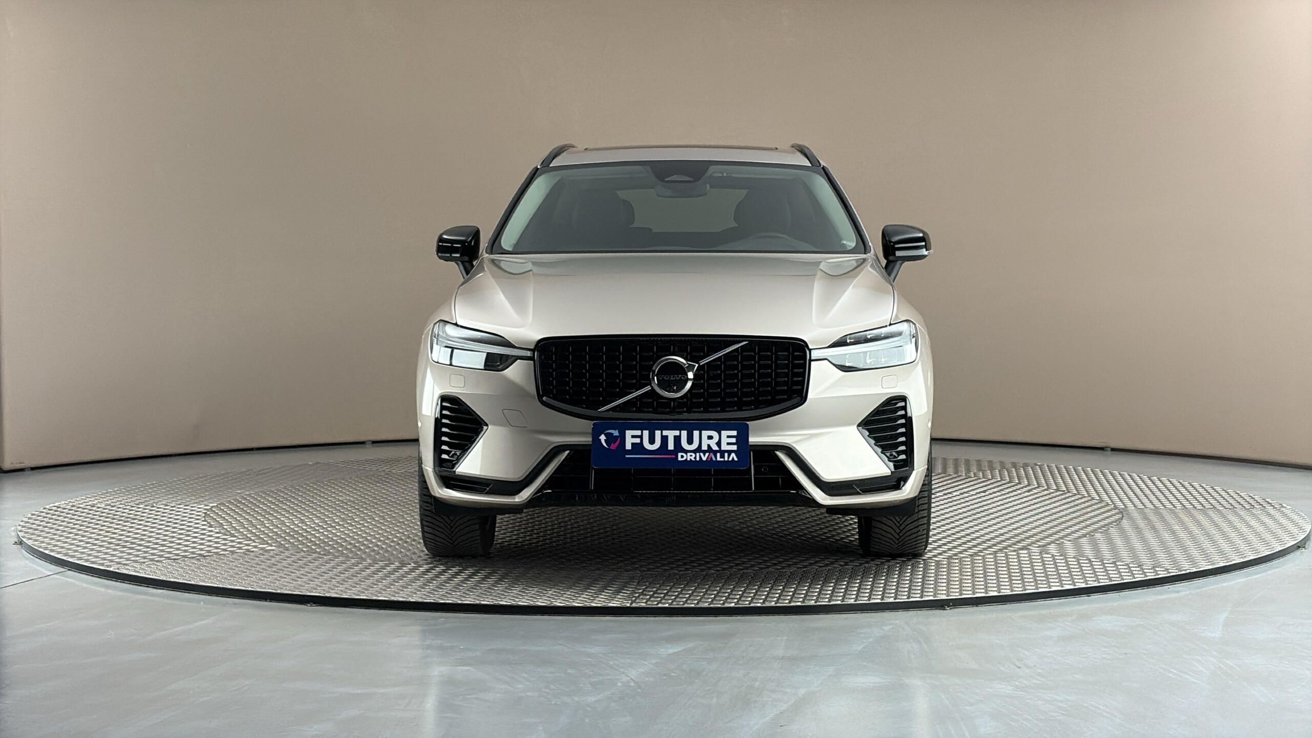 Volvo XC60, 2.0 T6 AUT AWD Recharge Inscri - fotka 3