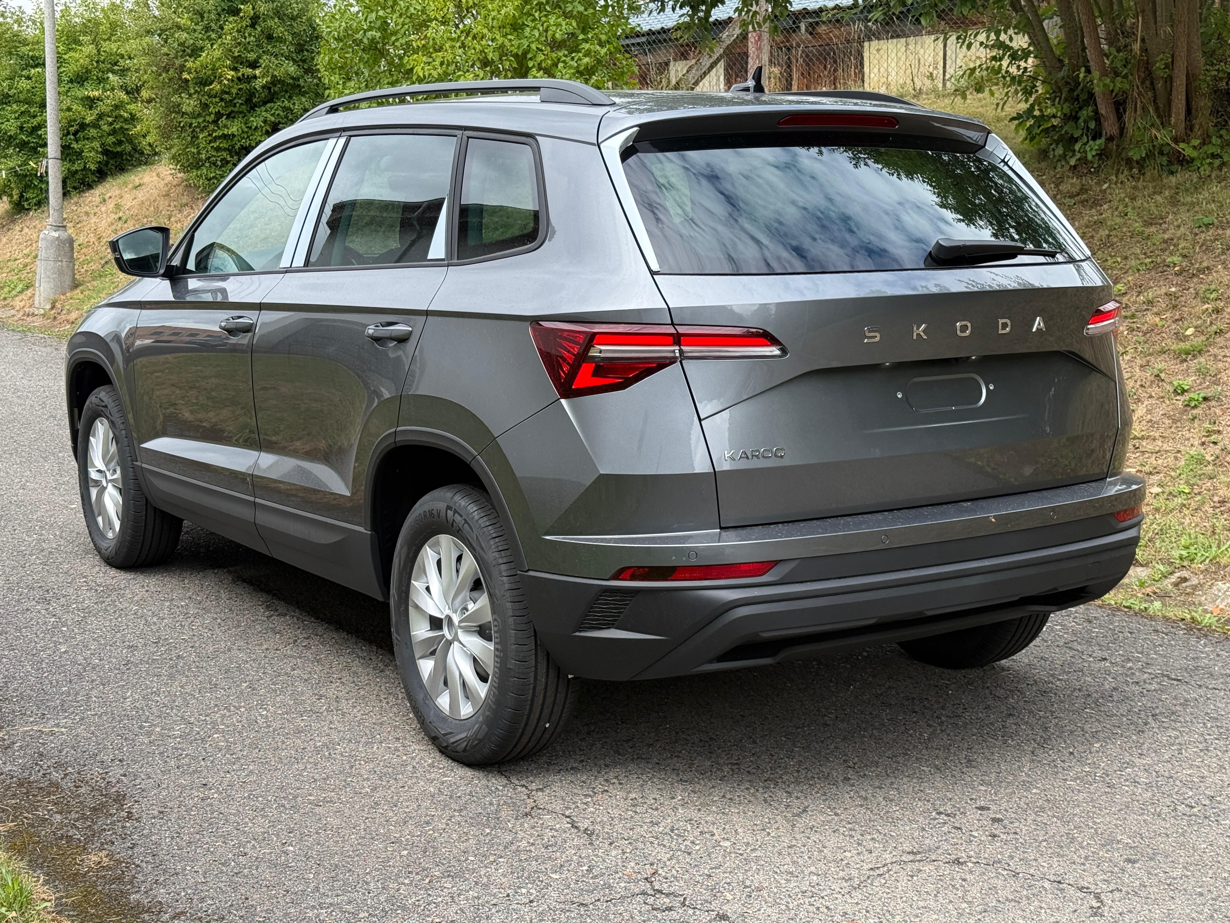 Škoda Karoq, Classic 1,5 TSI 110 kW DSG - fotka 3