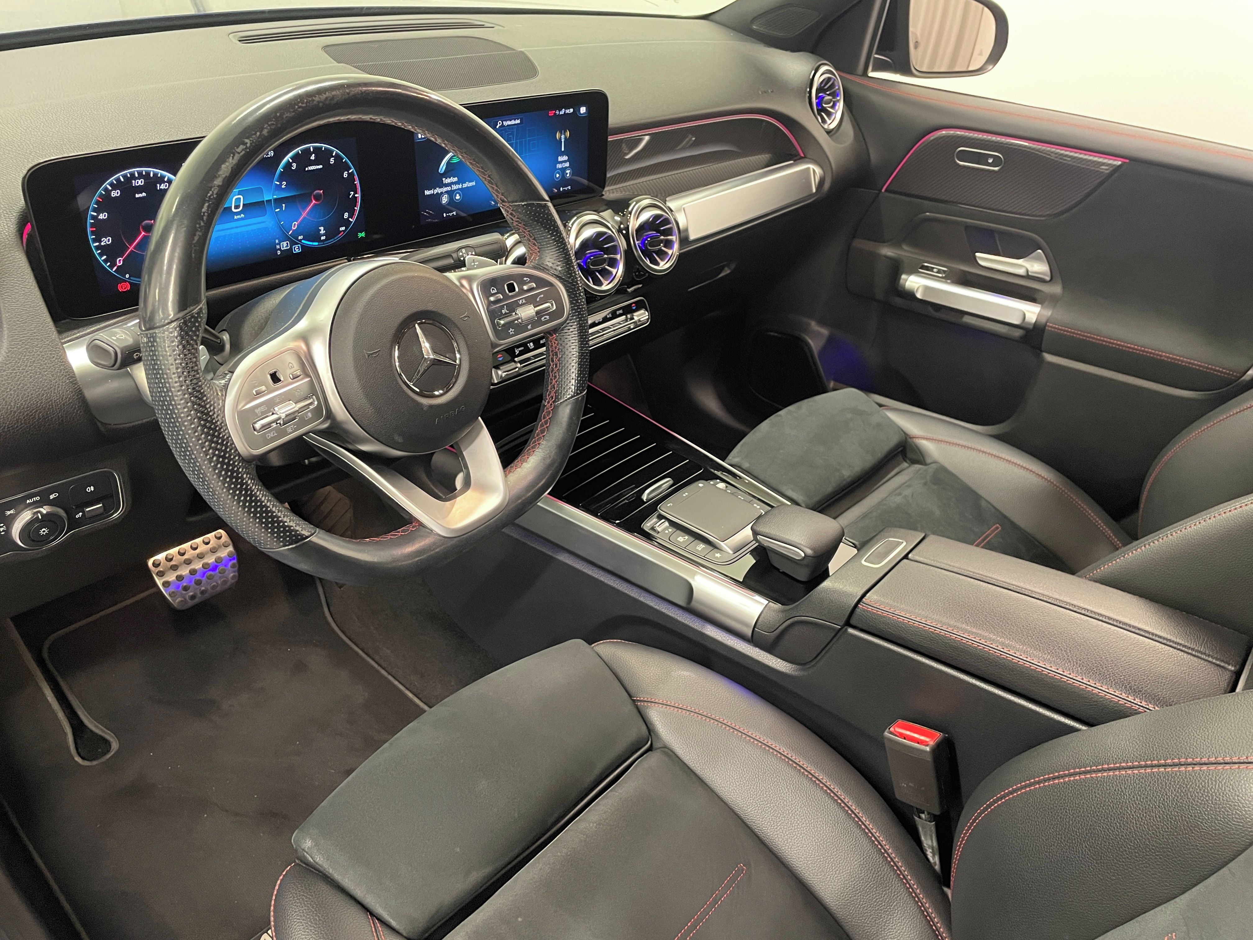 Mercedes-Benz GLB, GLB 250 AMG - fotka 6