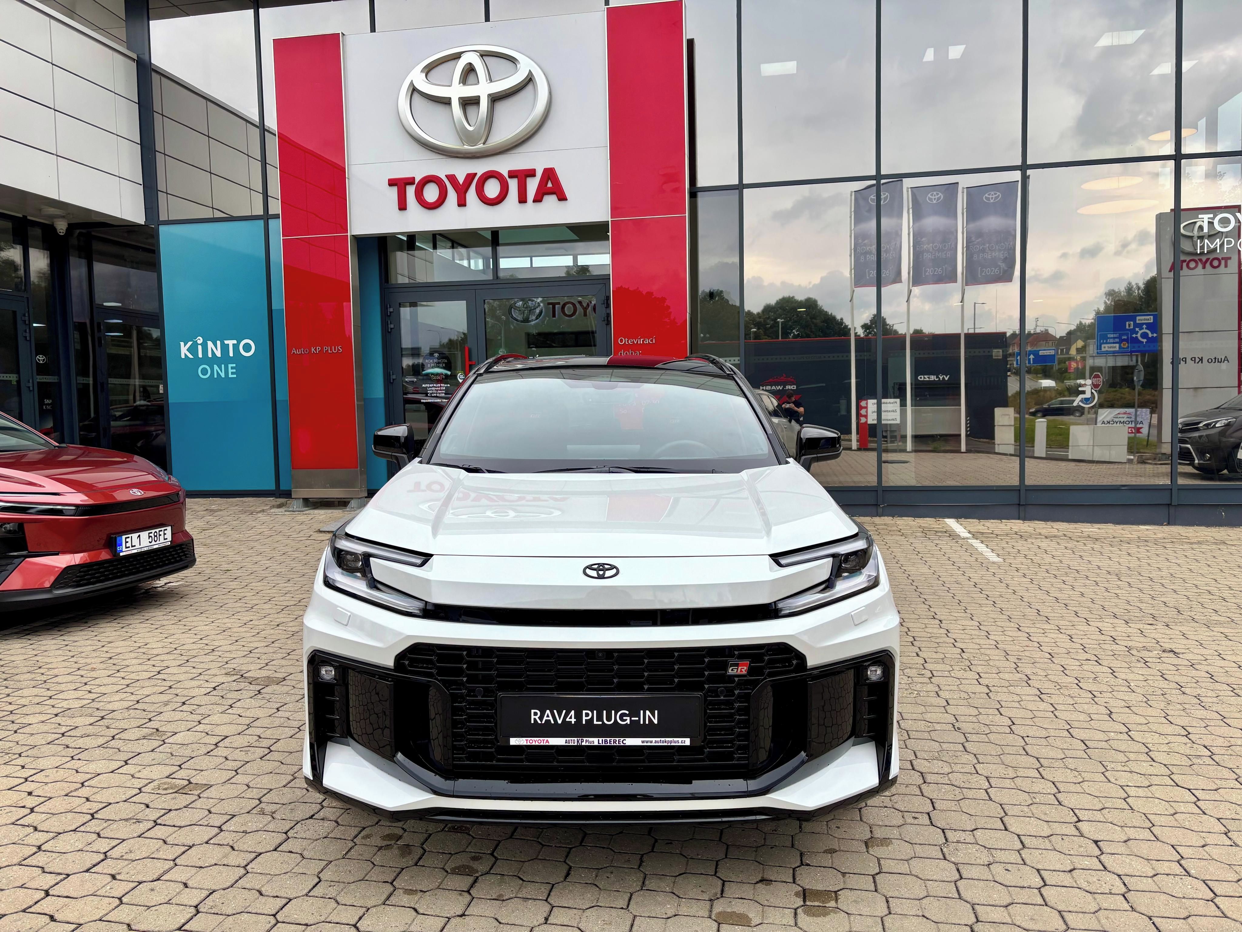 Toyota Rav4, 2,5PHEV 309k GR Sport 4x4 - fotka 2