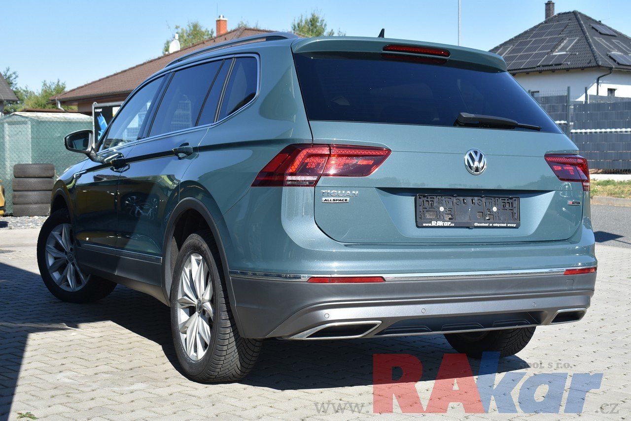 Volkswagen Tiguan Allspace, Highline 2,0 TSI 4Motion,7míst - fotka 3