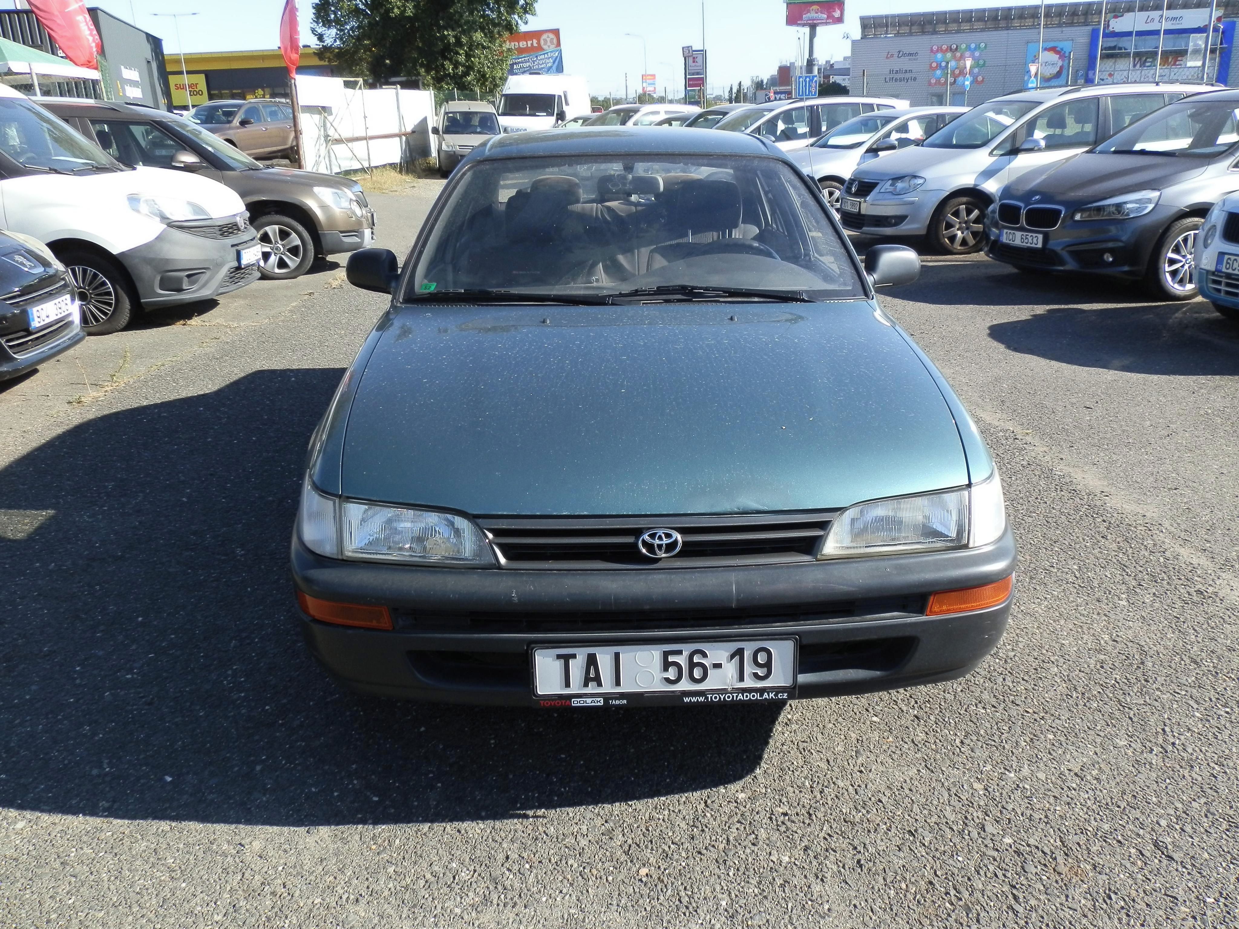 Toyota Corolla, 1,3 - fotka 2