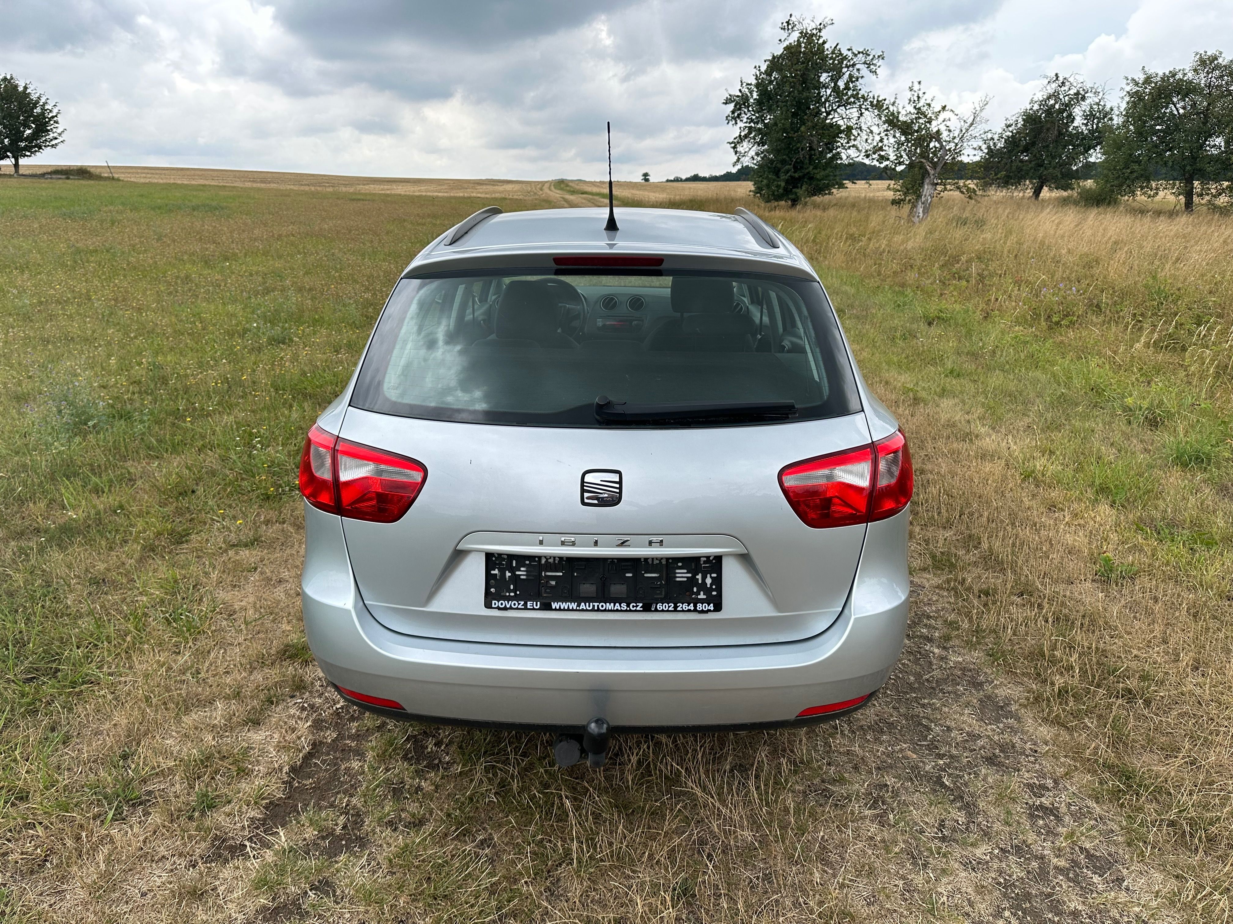 Seat Ibiza, COMBI-1.4-16v-63kw-TAŽNE - fotka 6