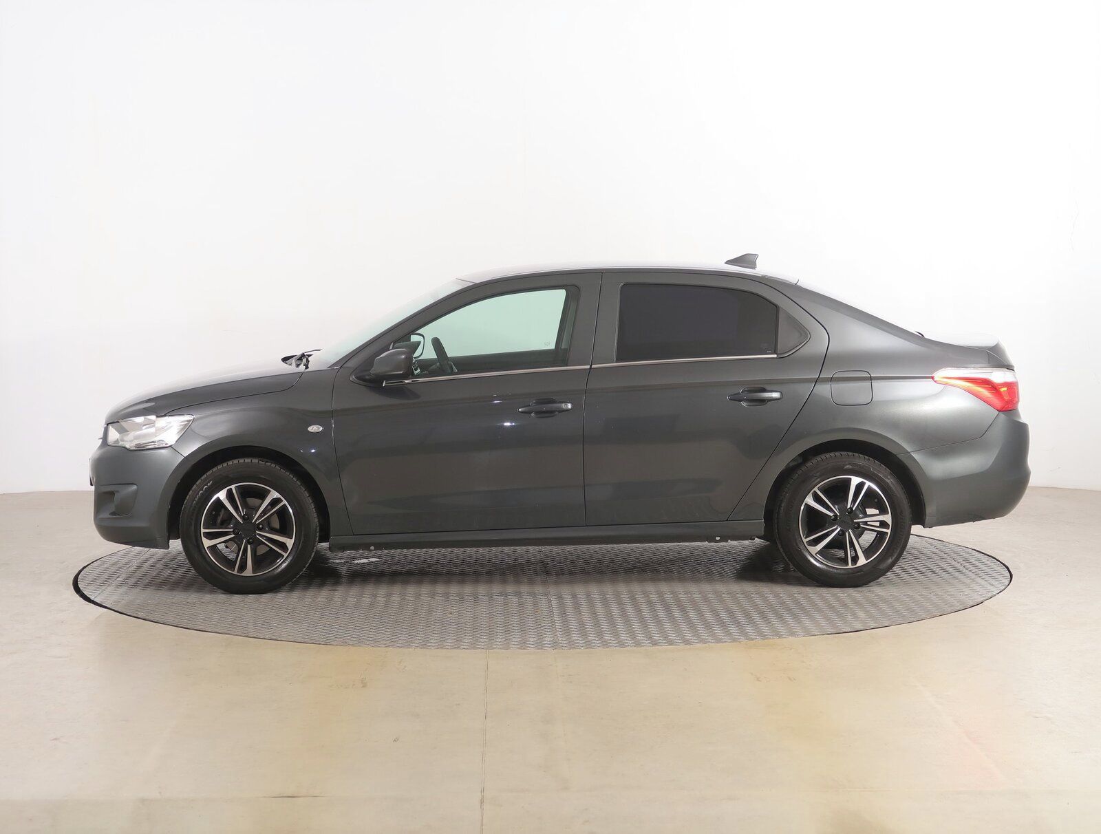 Citroën C-Elysée, 1.6 VTi, Serv.kniha - fotka 3