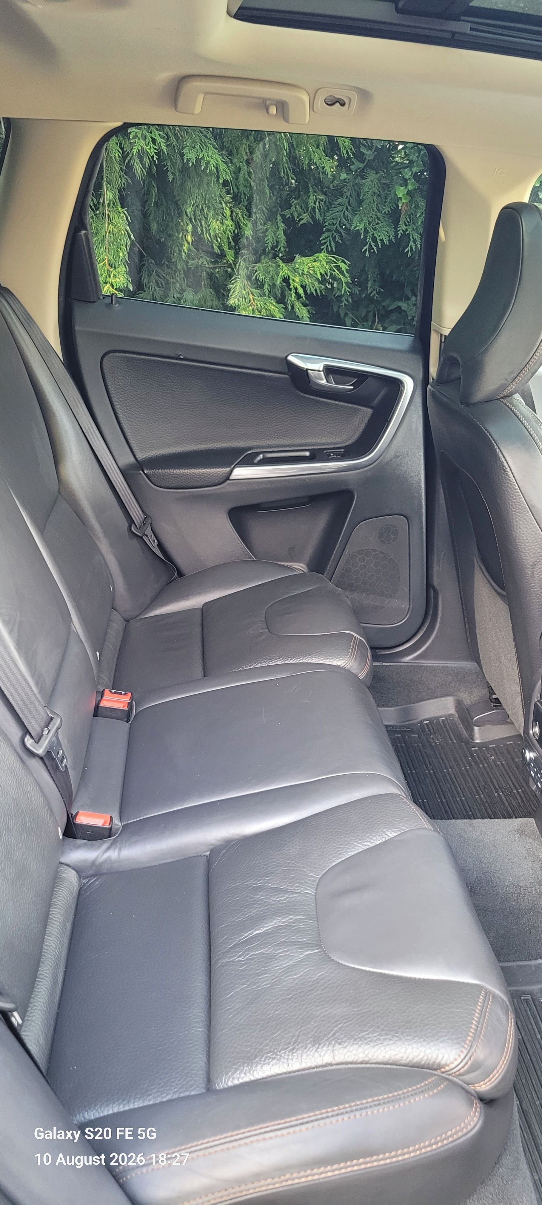Volvo XC60 - fotka 5
