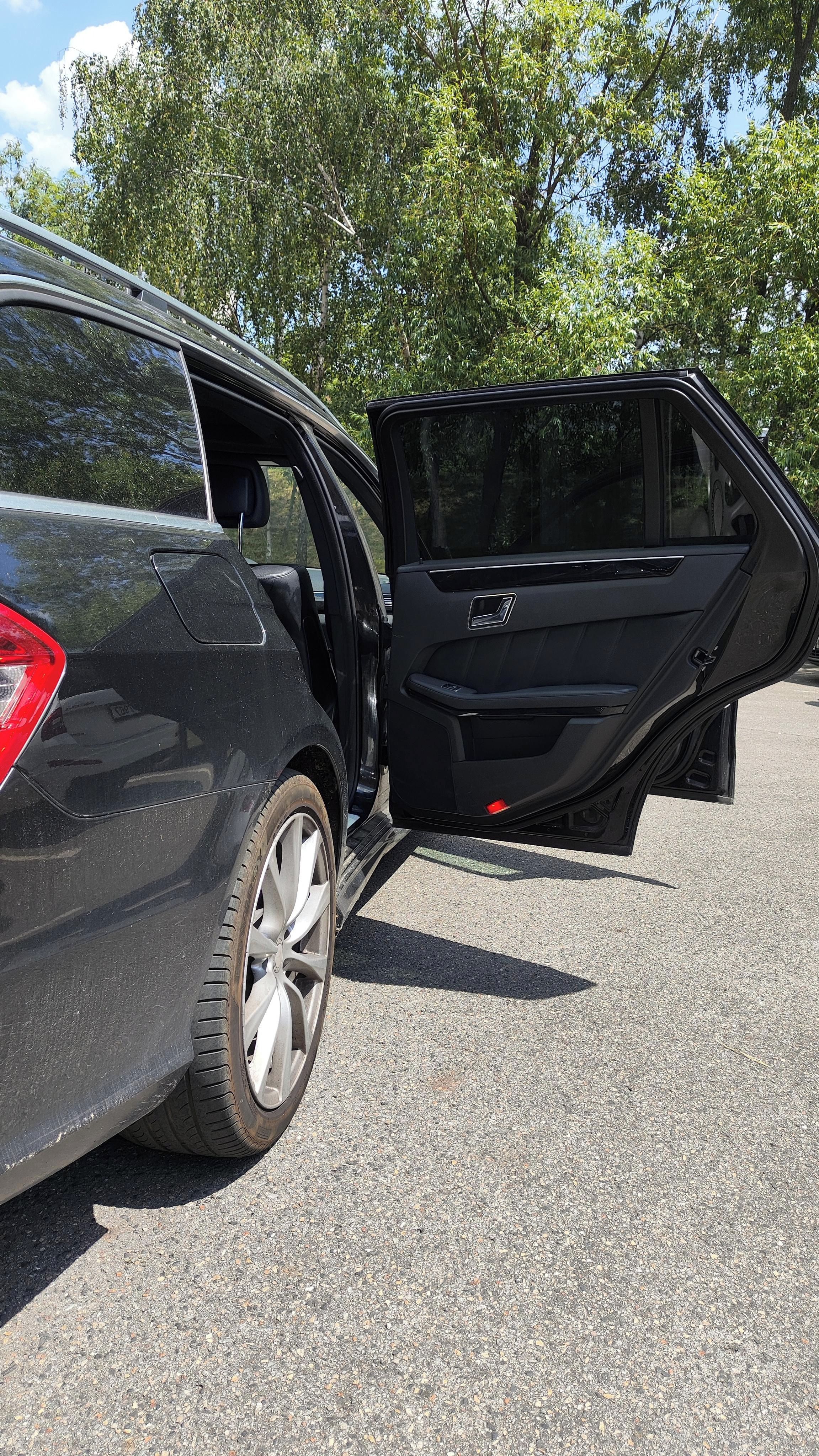 Mercedes-Benz Třídy E, Mercedes Benz 2.2cdi avantgard - fotka 4