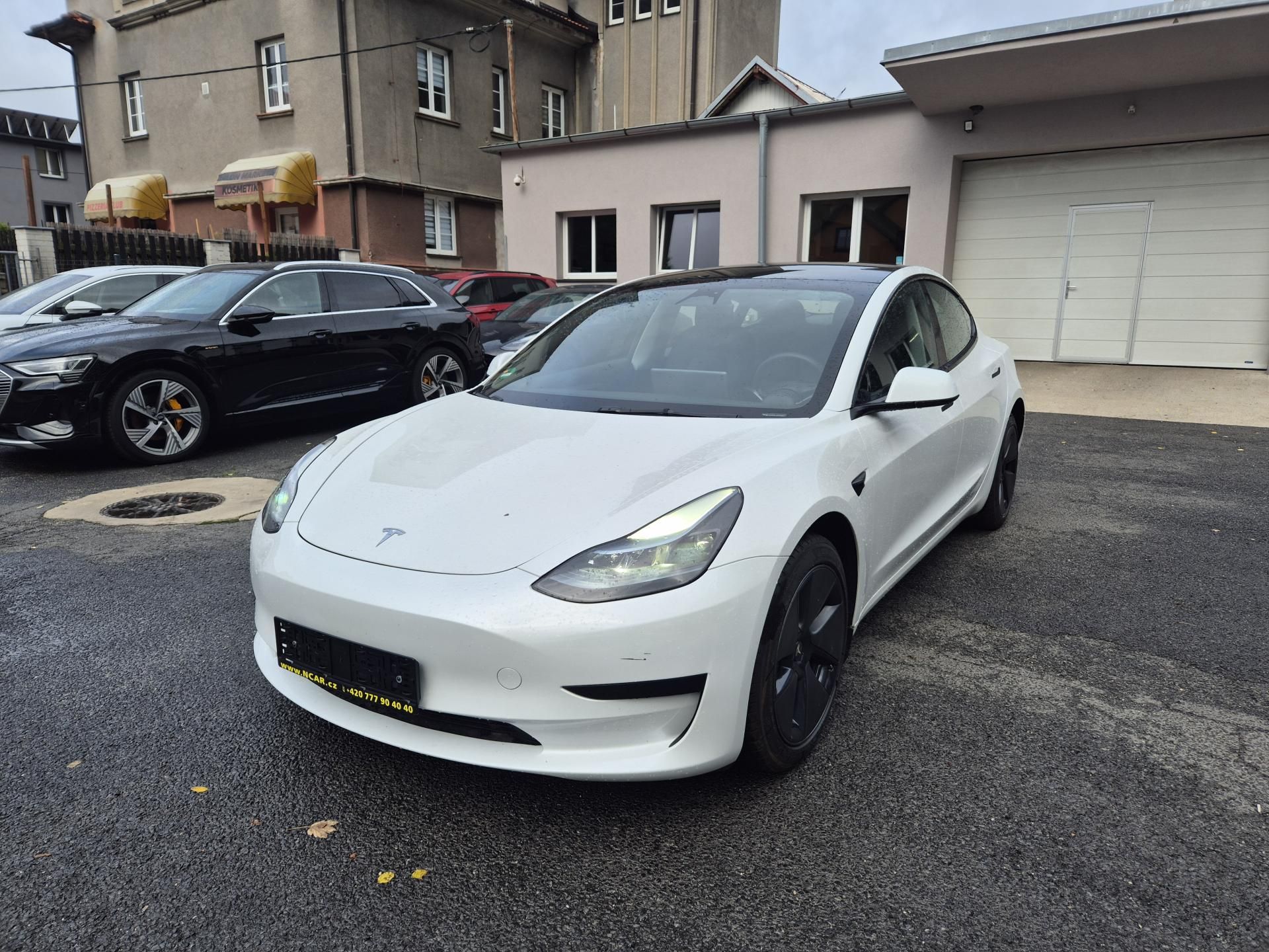 Tesla Model 3, STANDART RANGE 208w SOH 96,0%